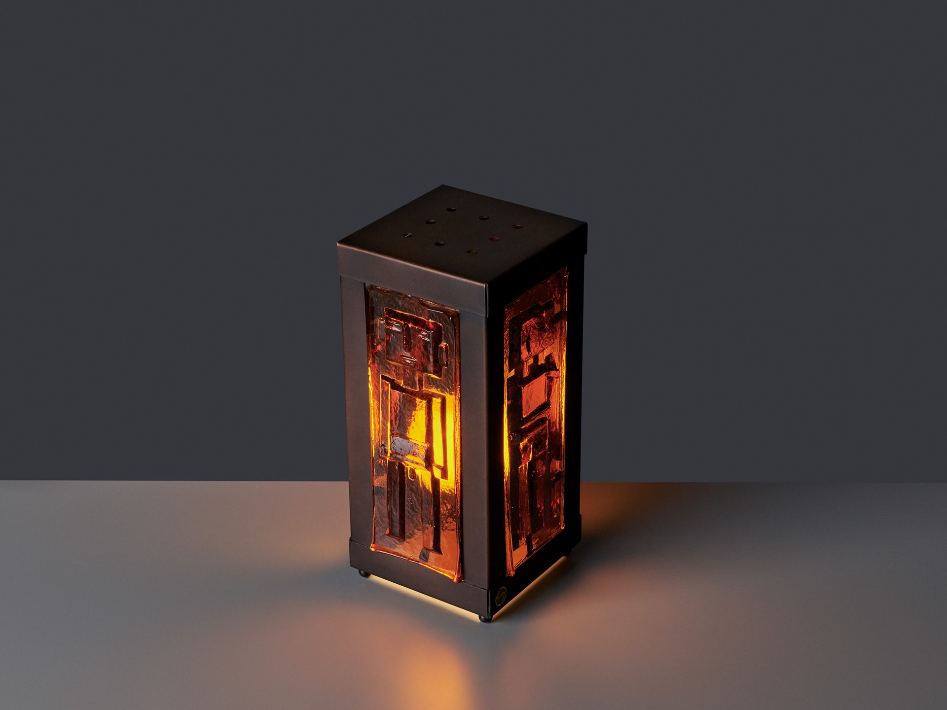 Table Lamp image 6