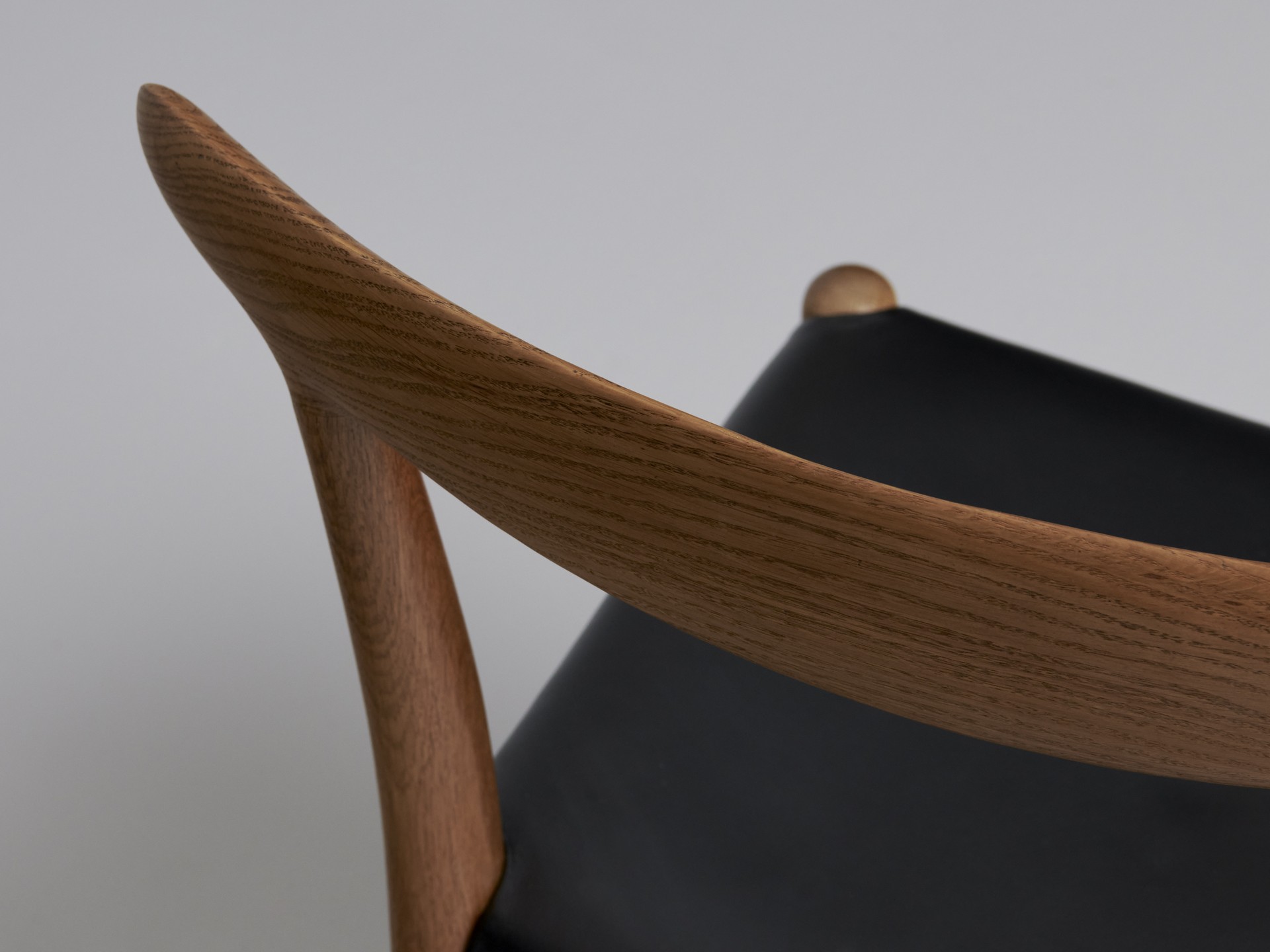 Set of Twelve Chairs image 7