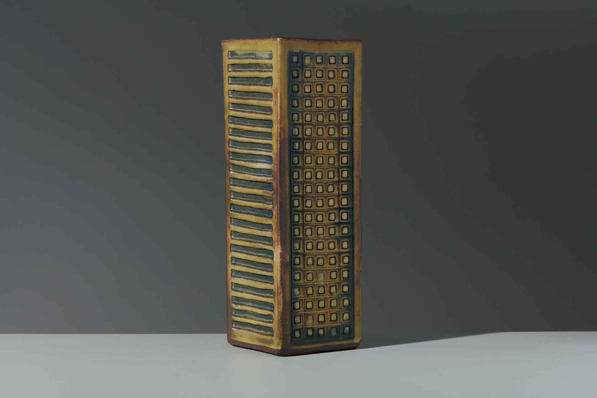 'Farsta' vase image 2