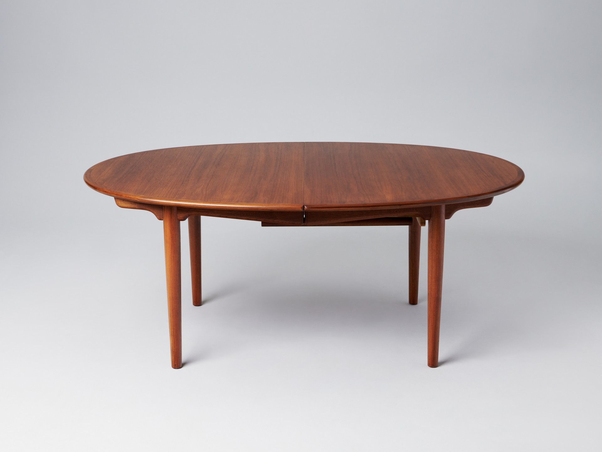 Extendable Dining Table image 3