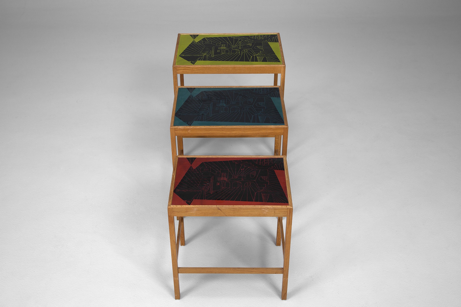 Stacking Tables image 2