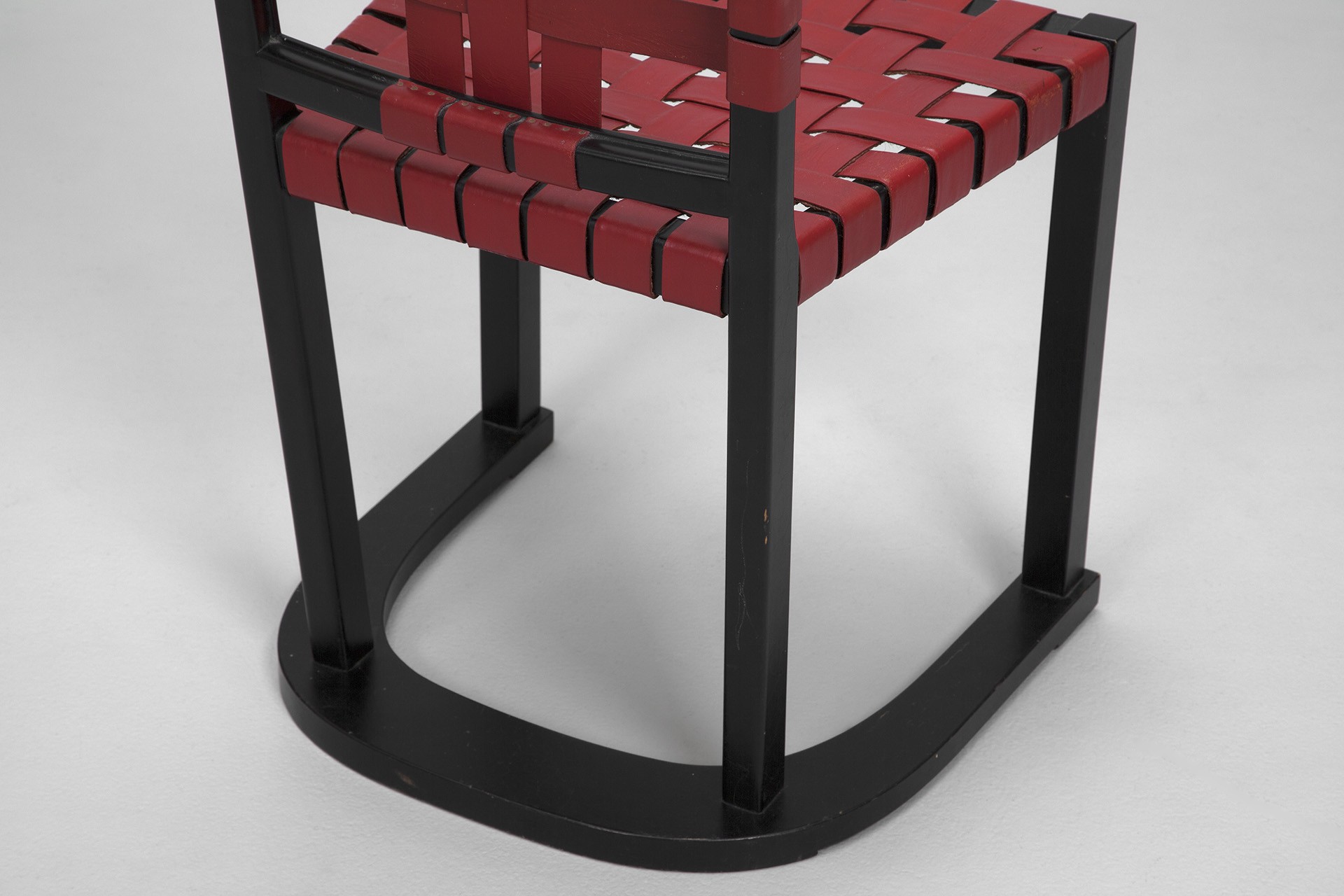 "Futurum" Chair image 5