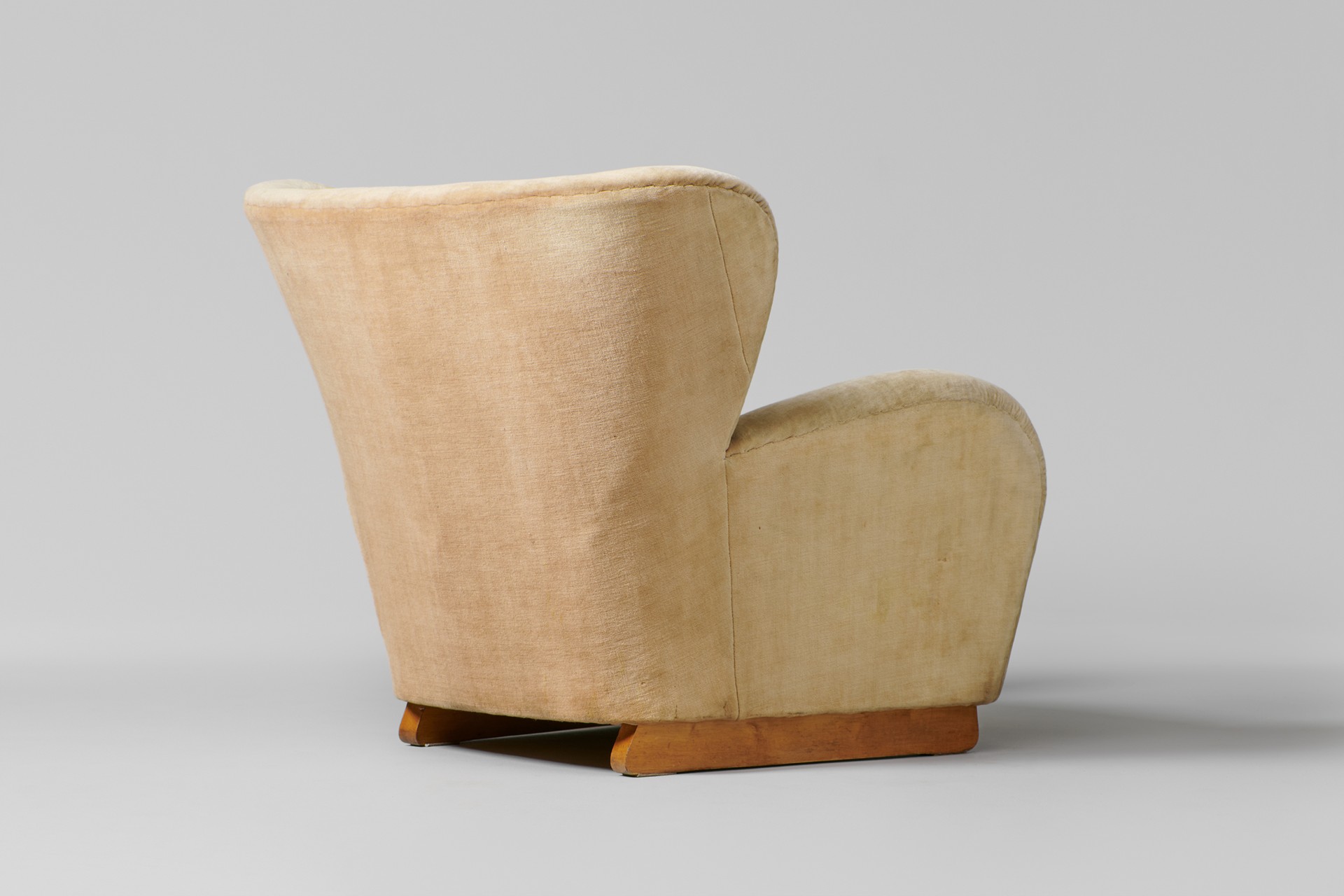 Prototype Armchair image 2