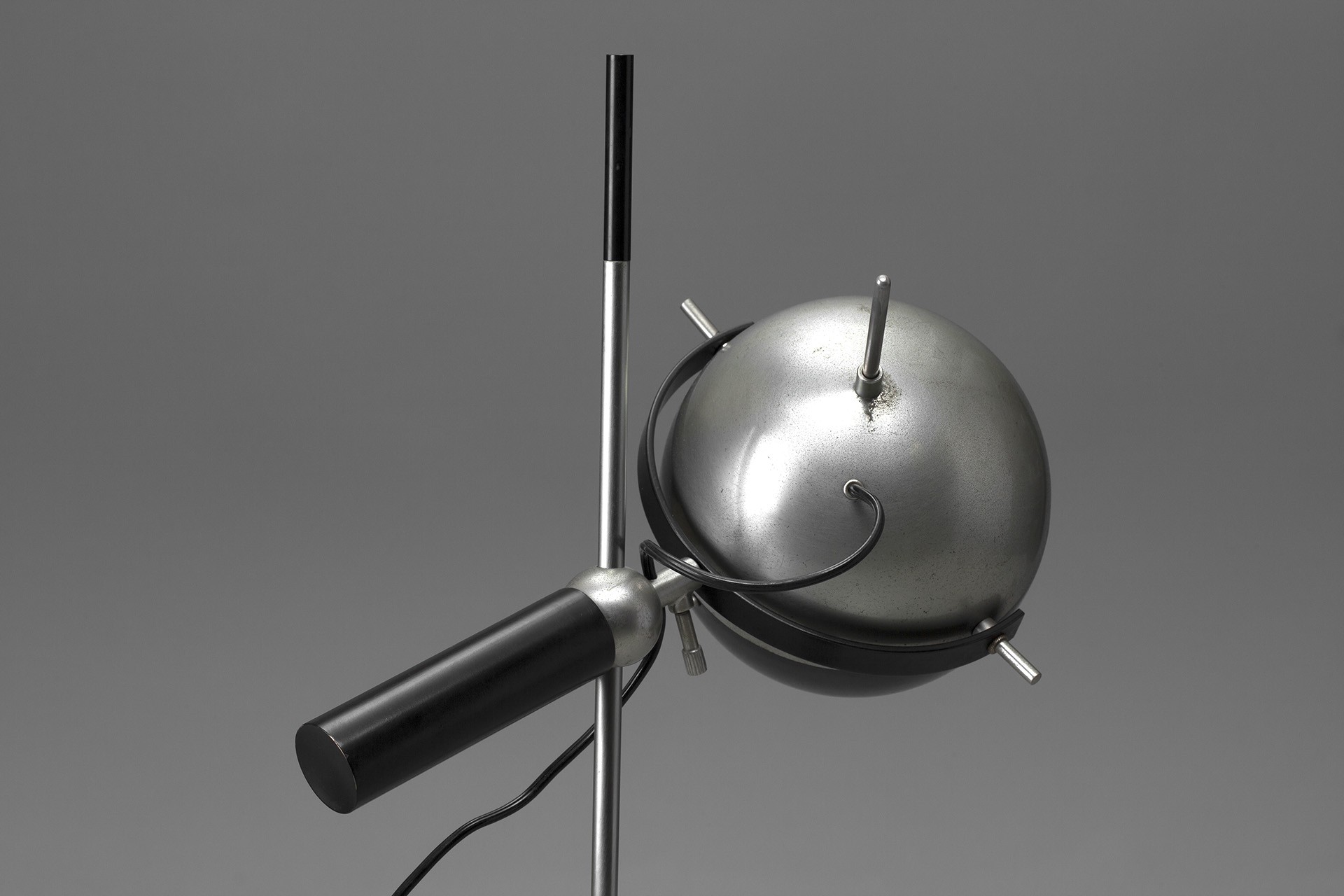 Table Lamp image 3