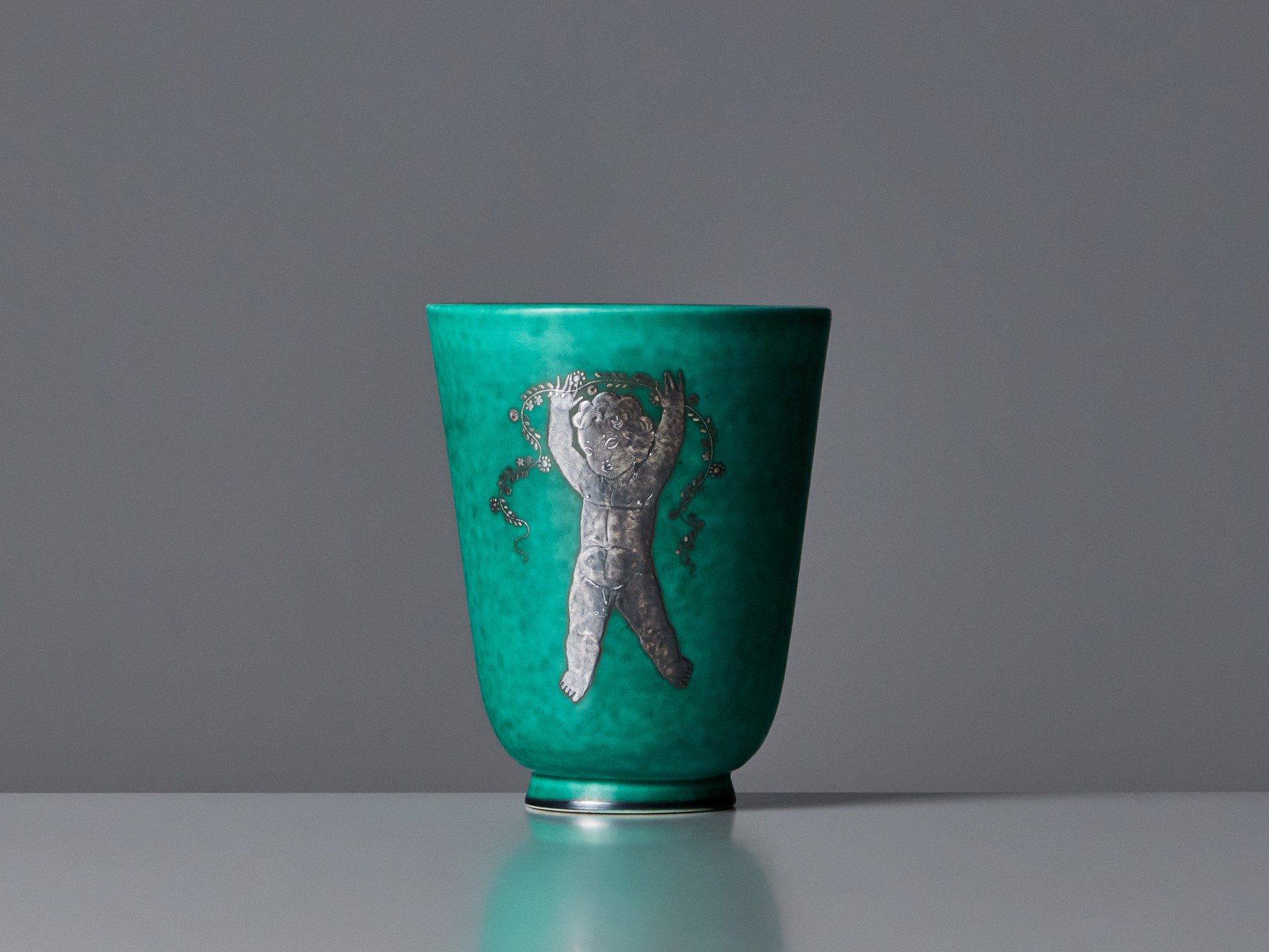 'Argenta' Vase image 3