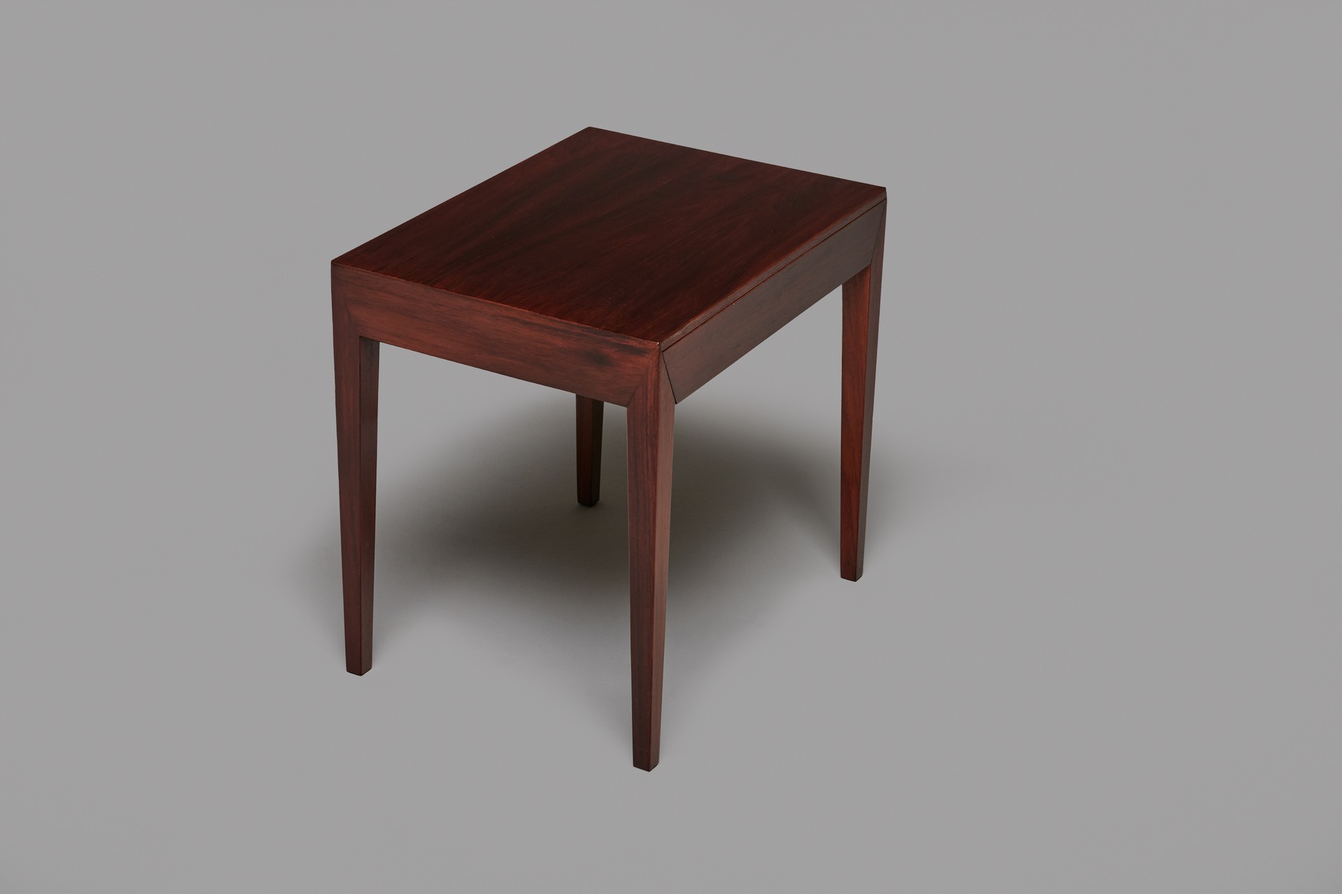 Pair of side tables image 2