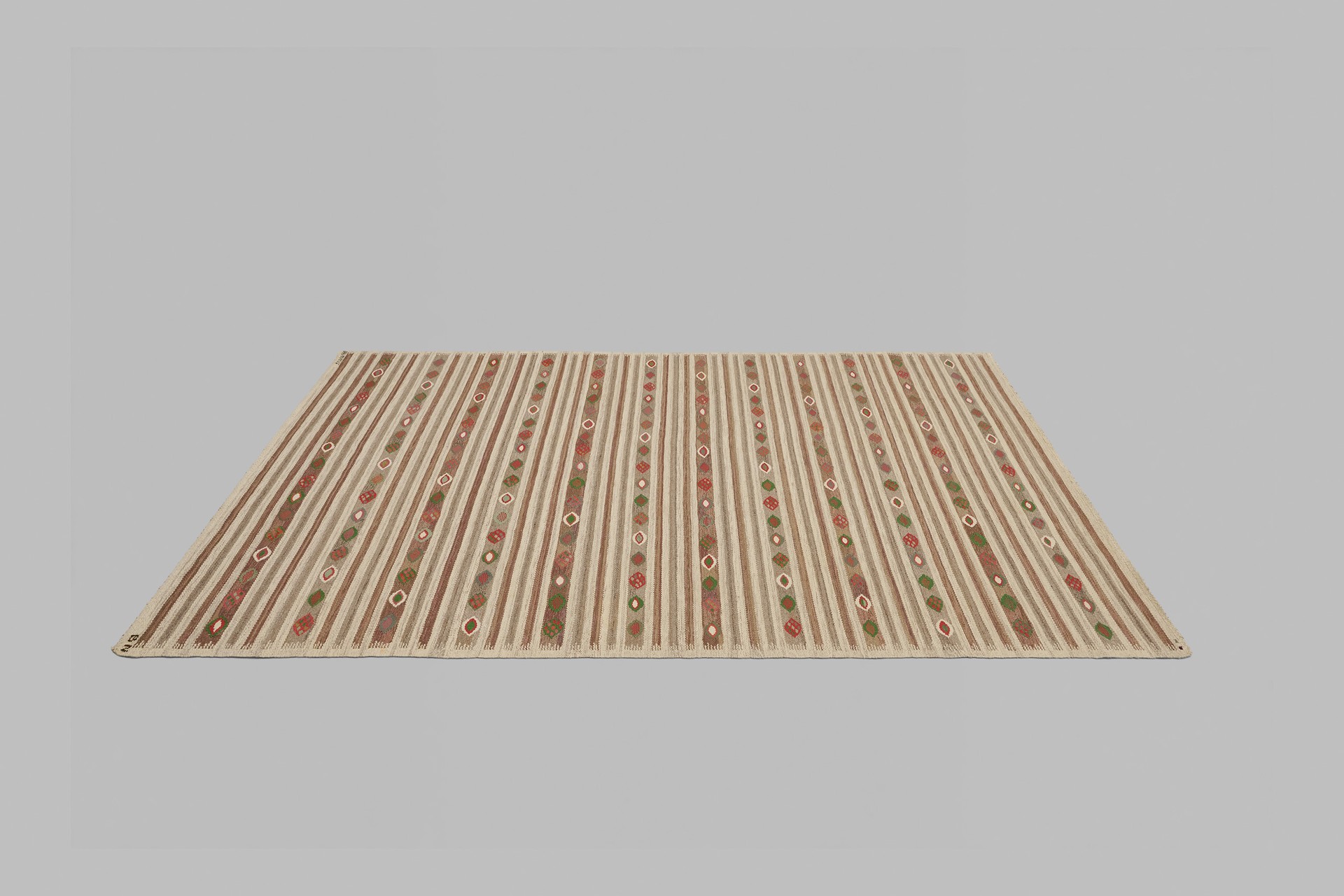 Carpet 'Åkerbär'