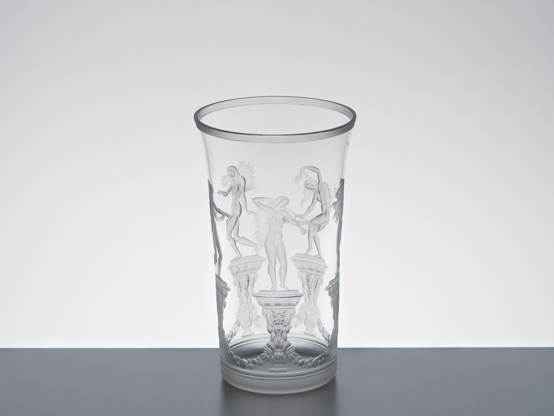 Vase image 2