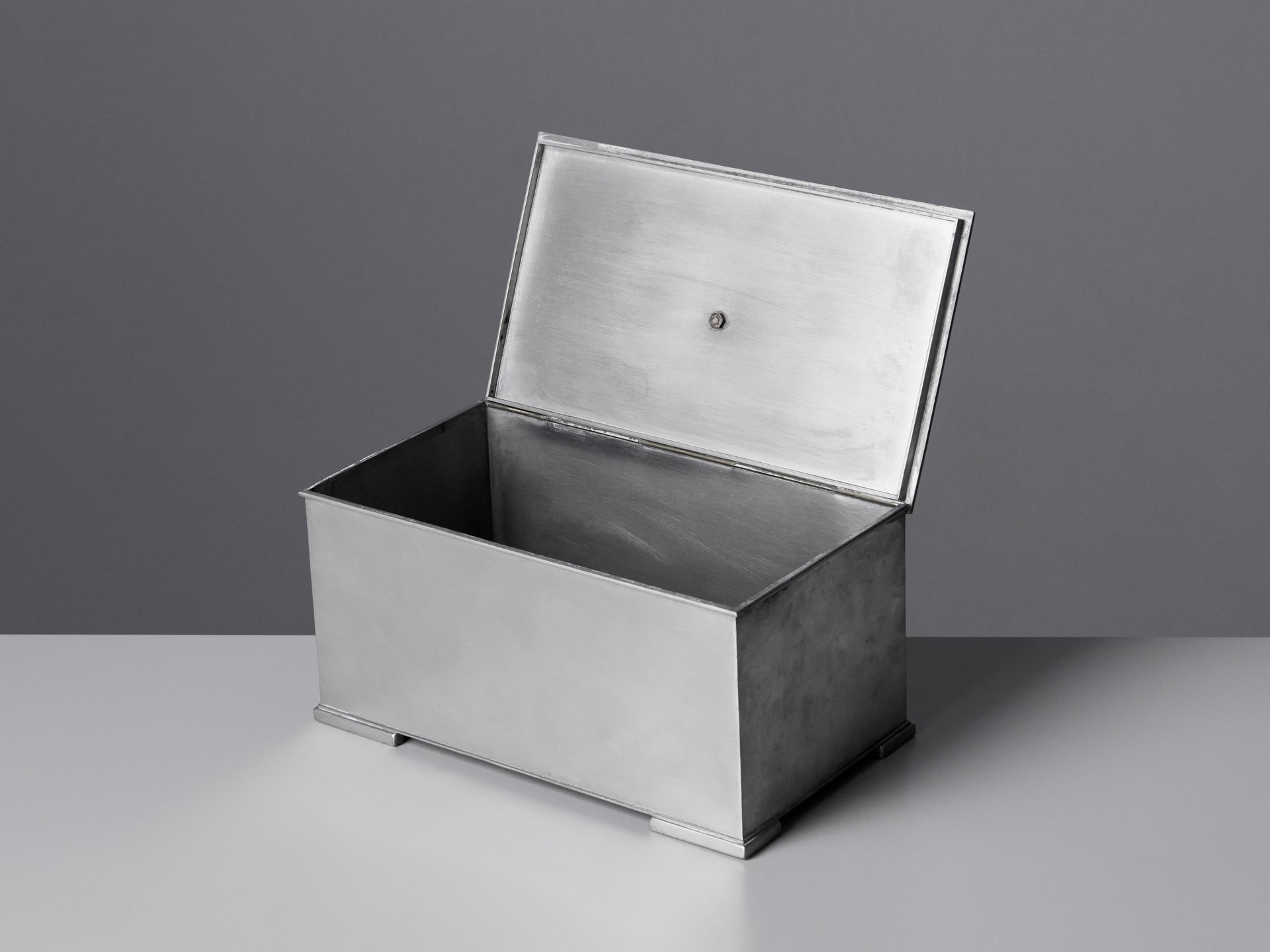 Box image 3