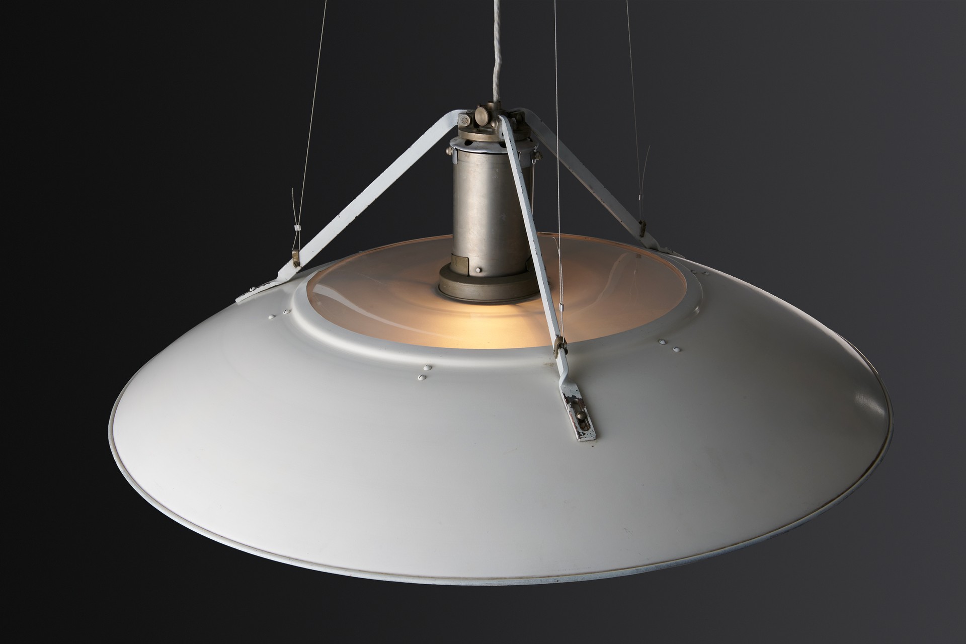 PH Tennis Lamp image 4