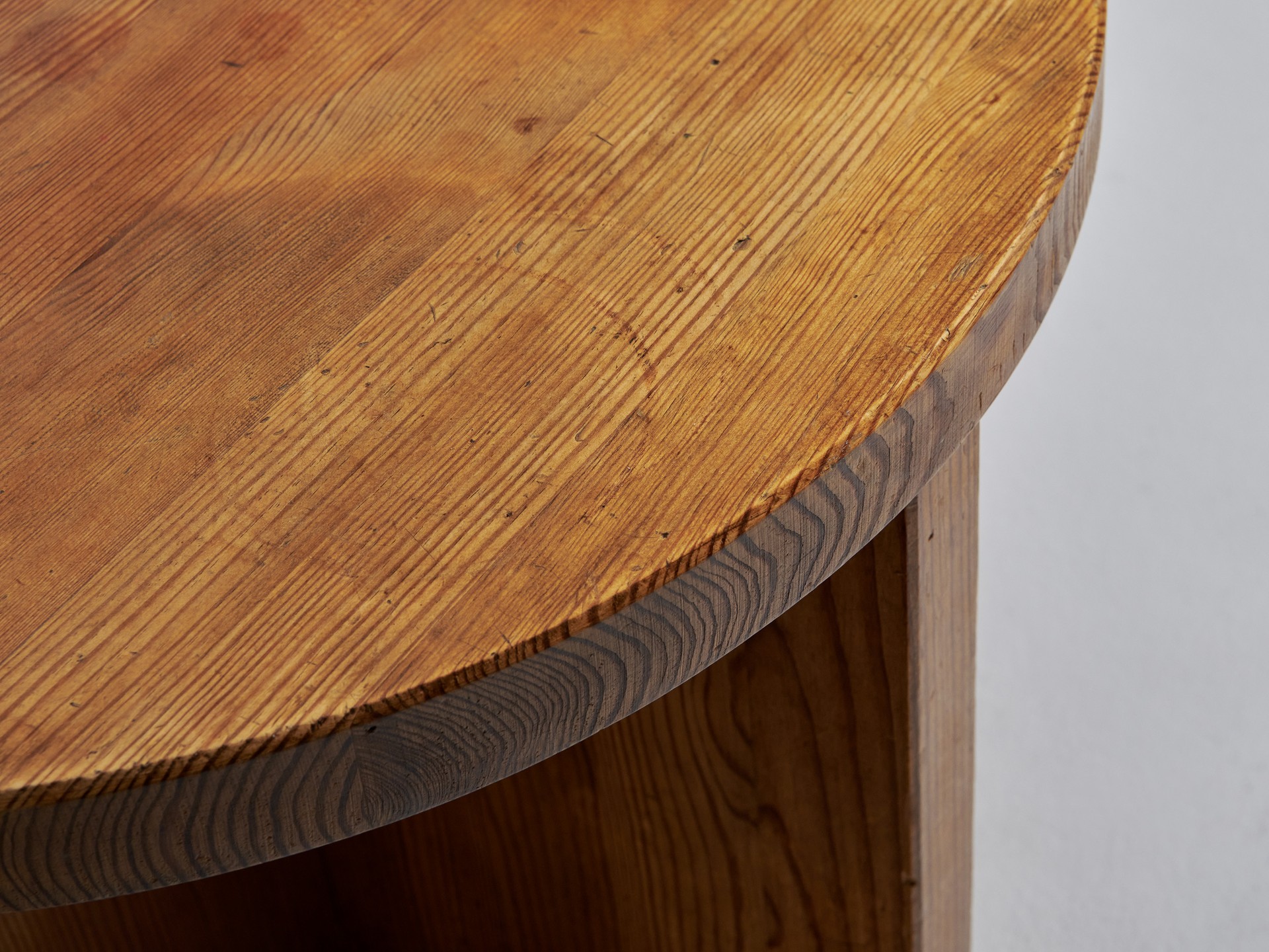 'Lovö' Table image 6