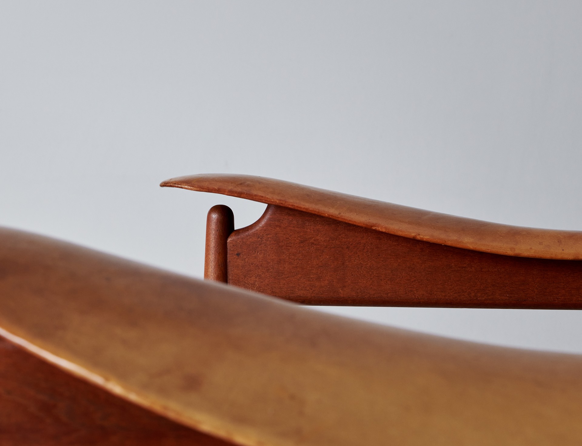 'Chieftain' Armchair image 16