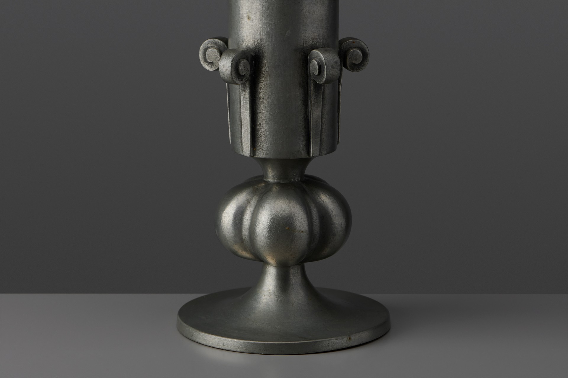 Vase image 2