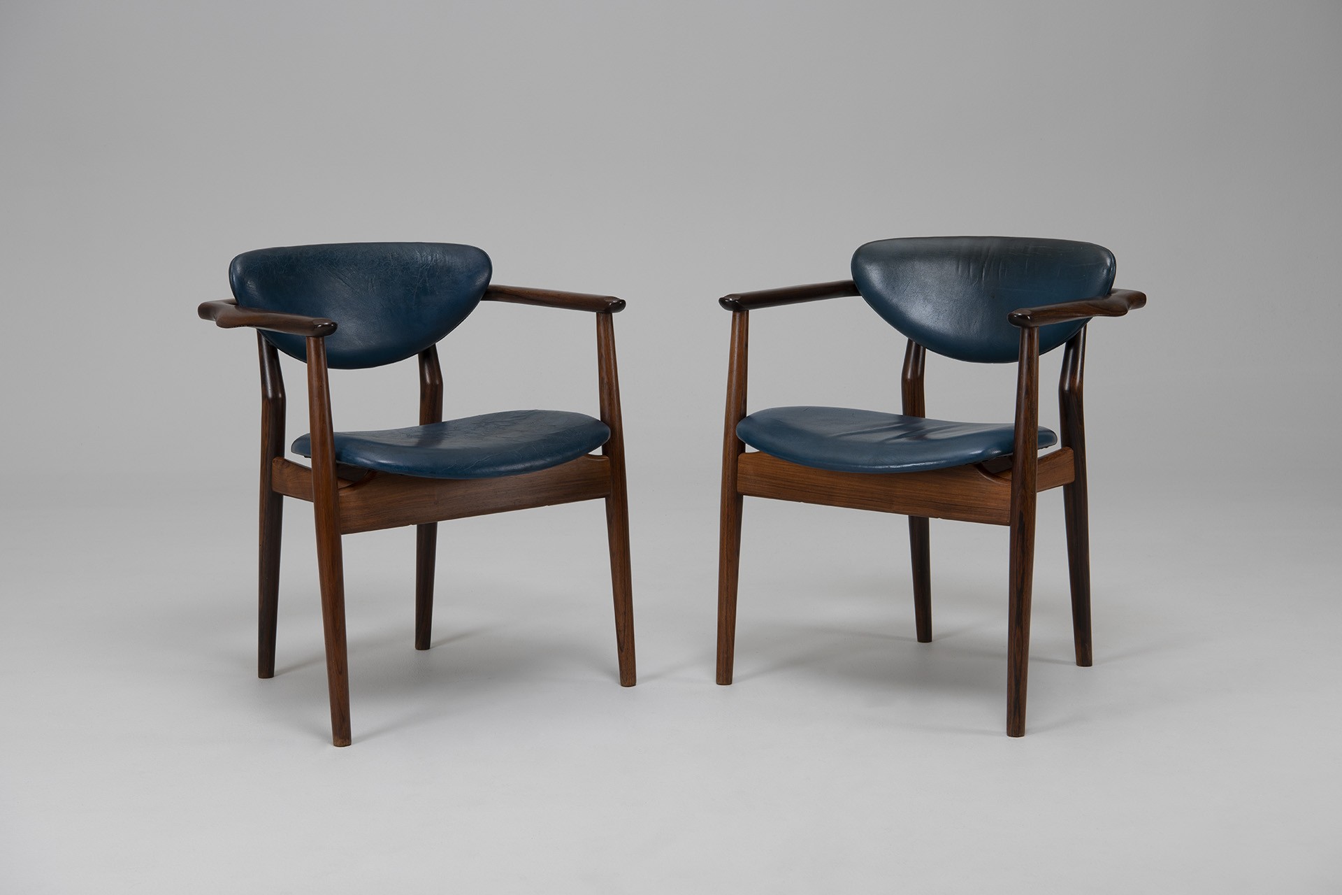 Set of Twelve Dining Chairs image 14