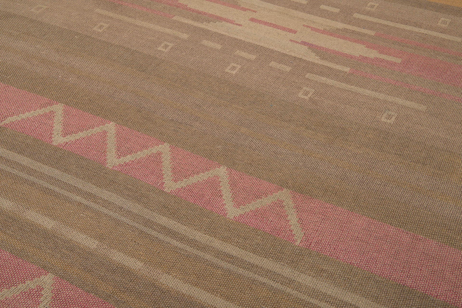 Finnish Carpet image 3