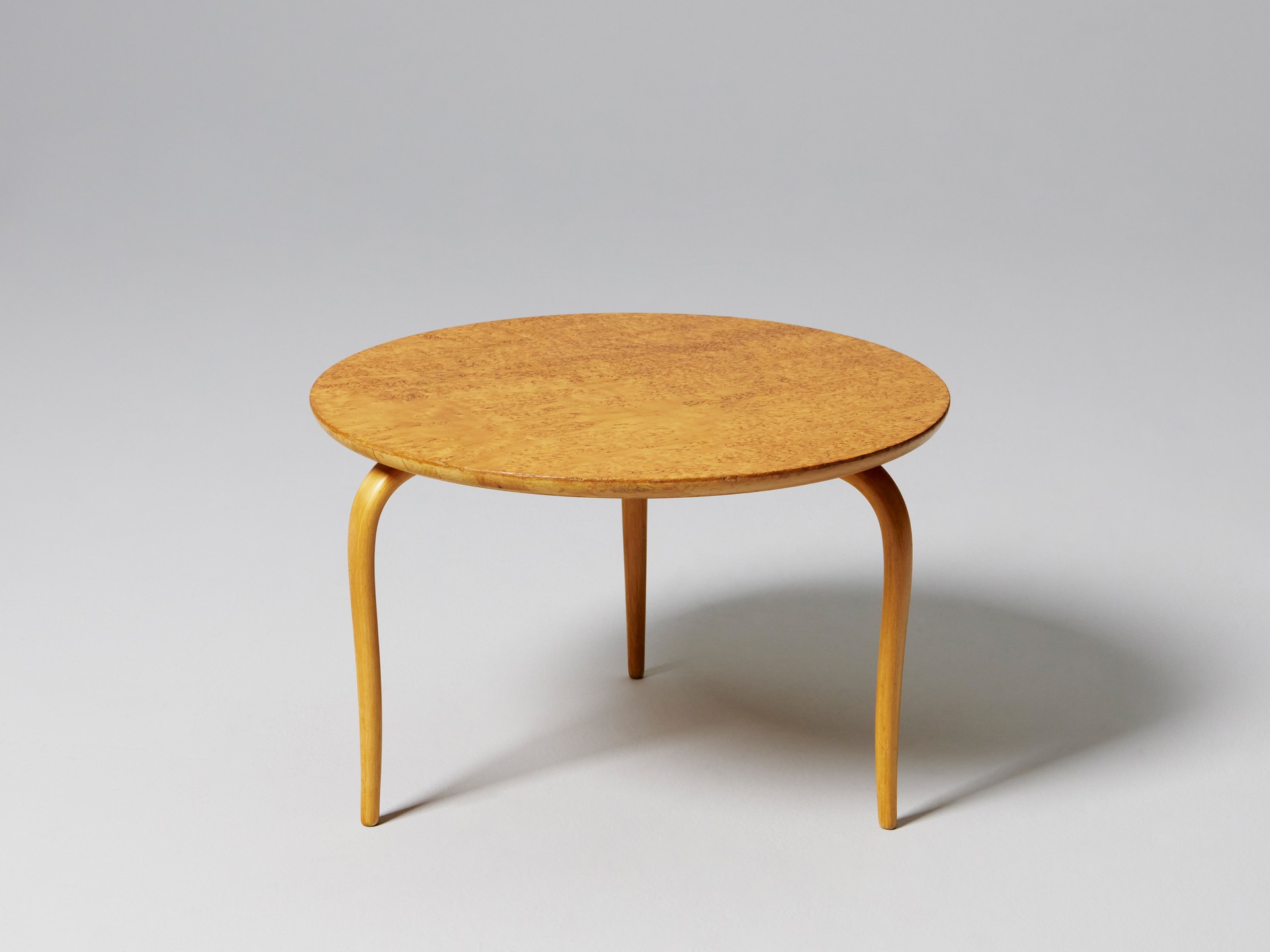 'Annika' Table image 2