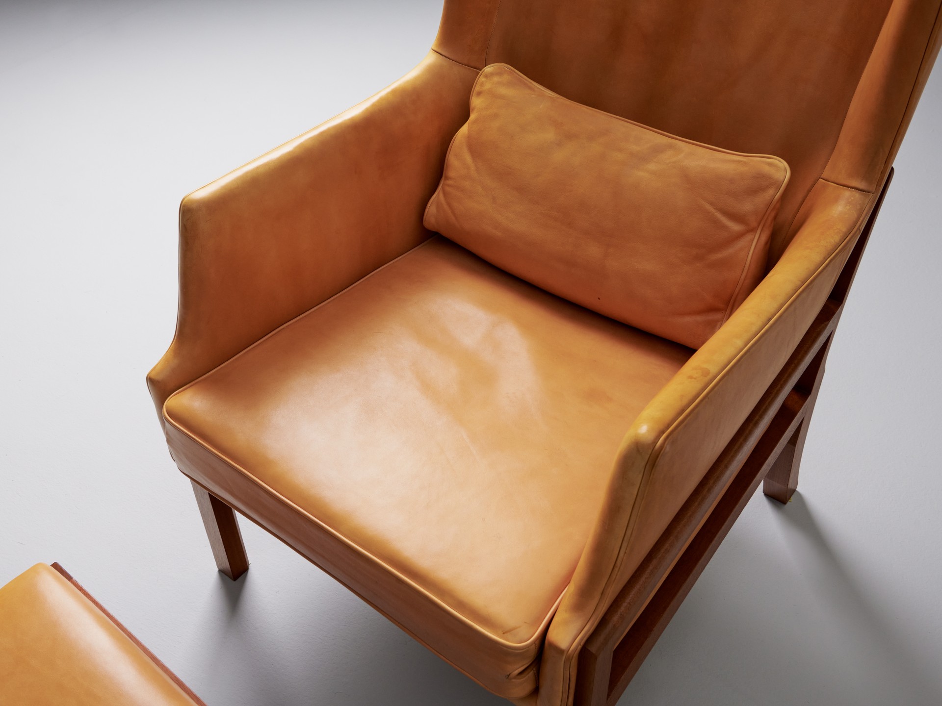 Armchair with Ottoman image 9