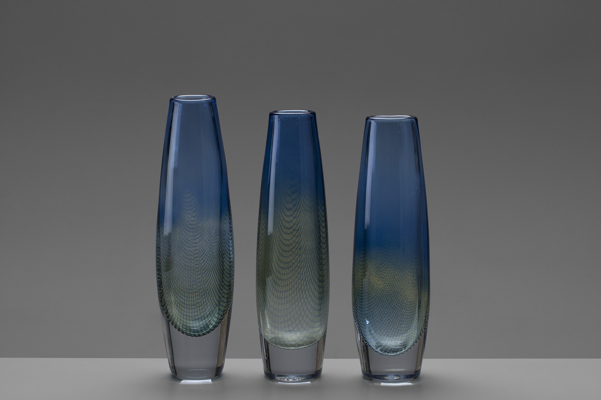 Group of Kraka vases image 2