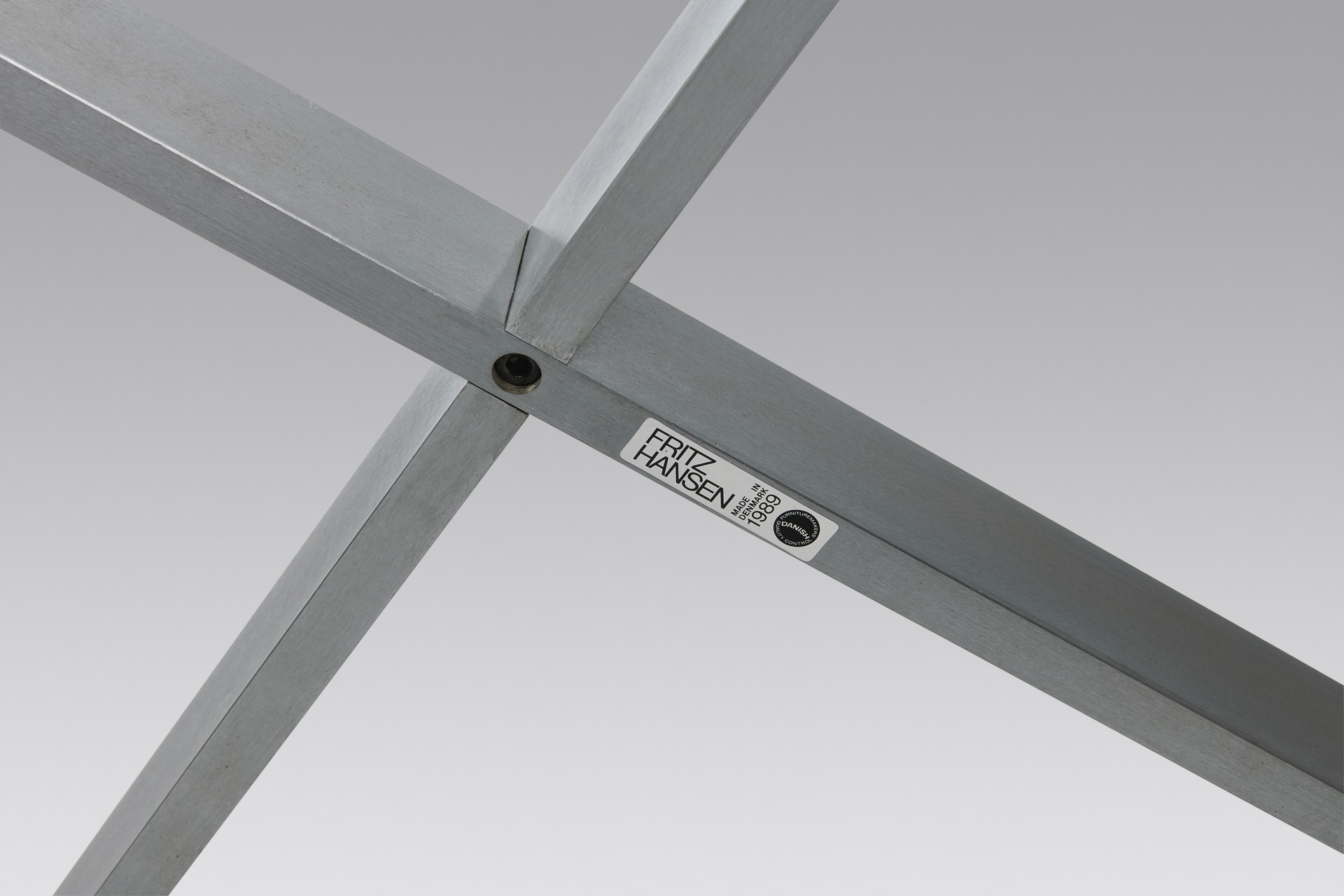 'PK 65' Coffee table image 5