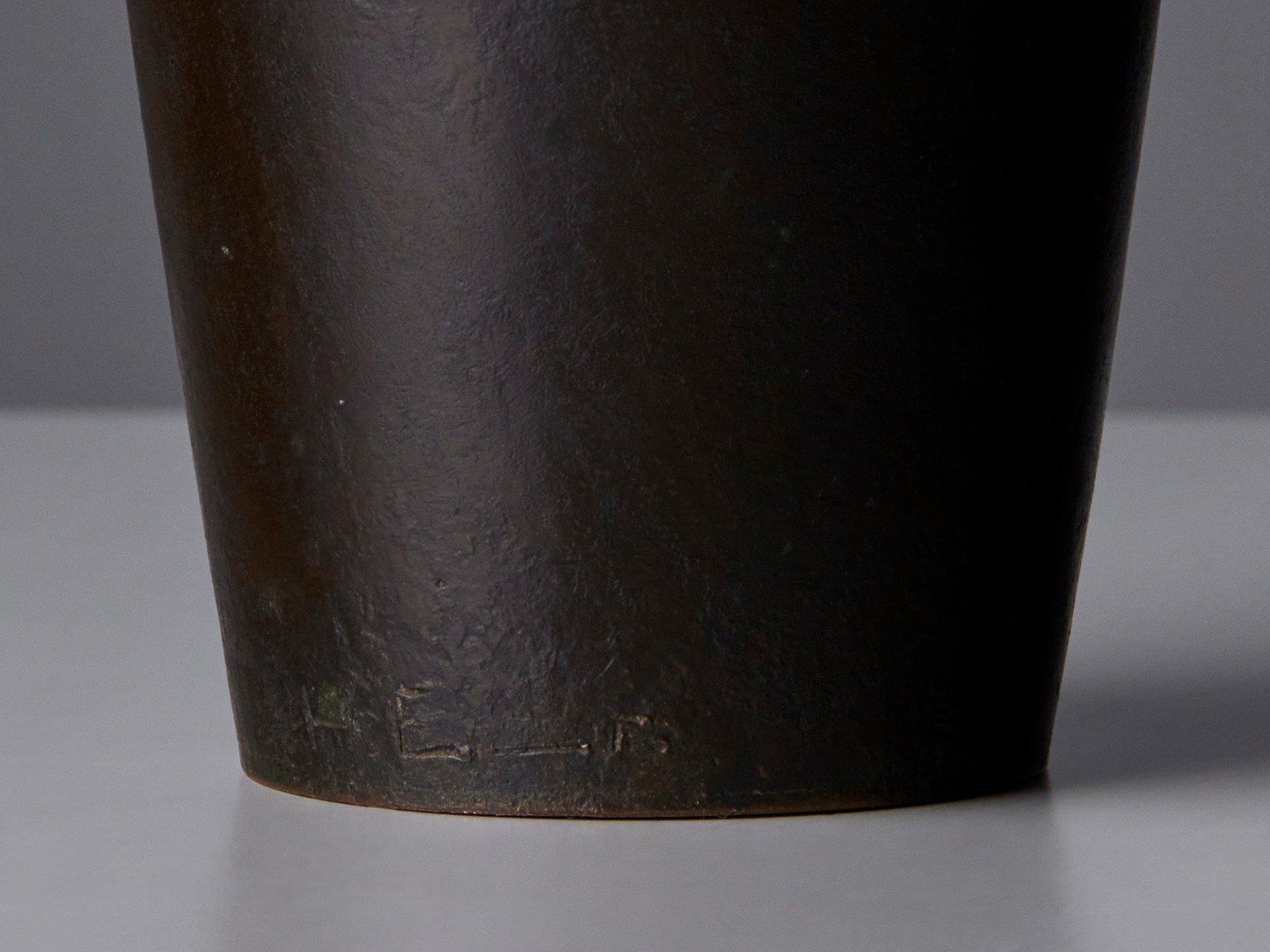 Vase image 6