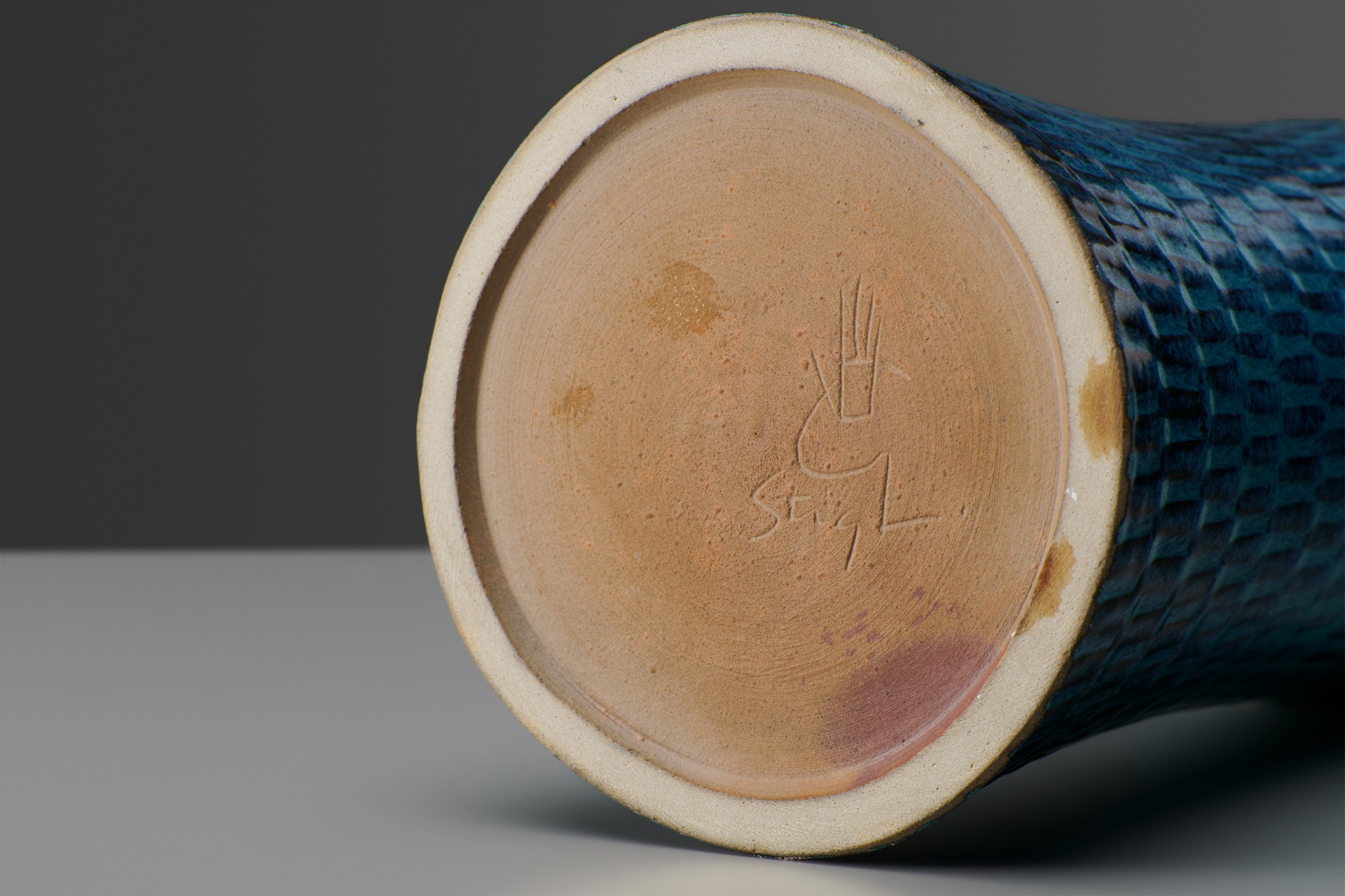 Vase image 5
