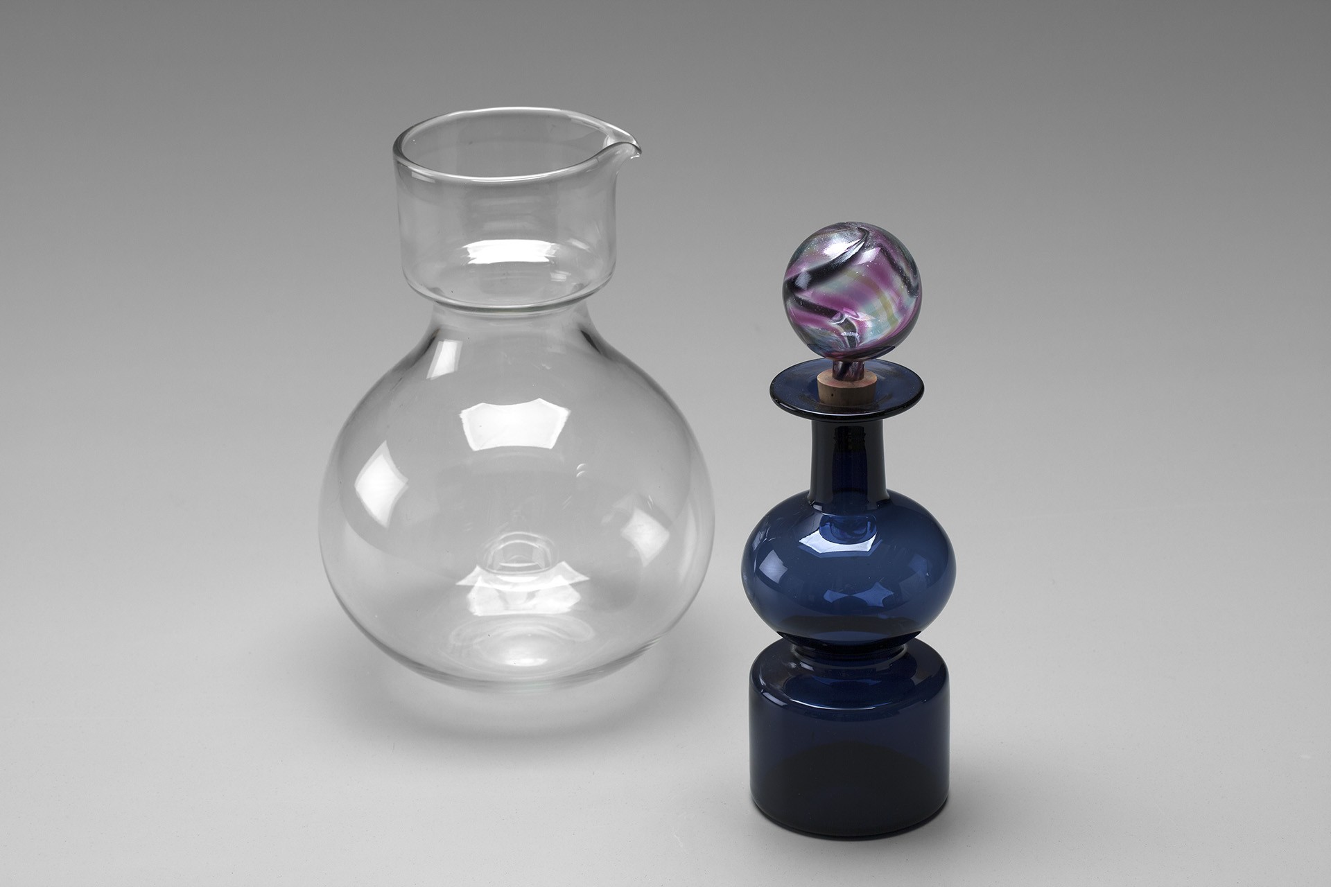 Kremlin Bells Carafe image 3