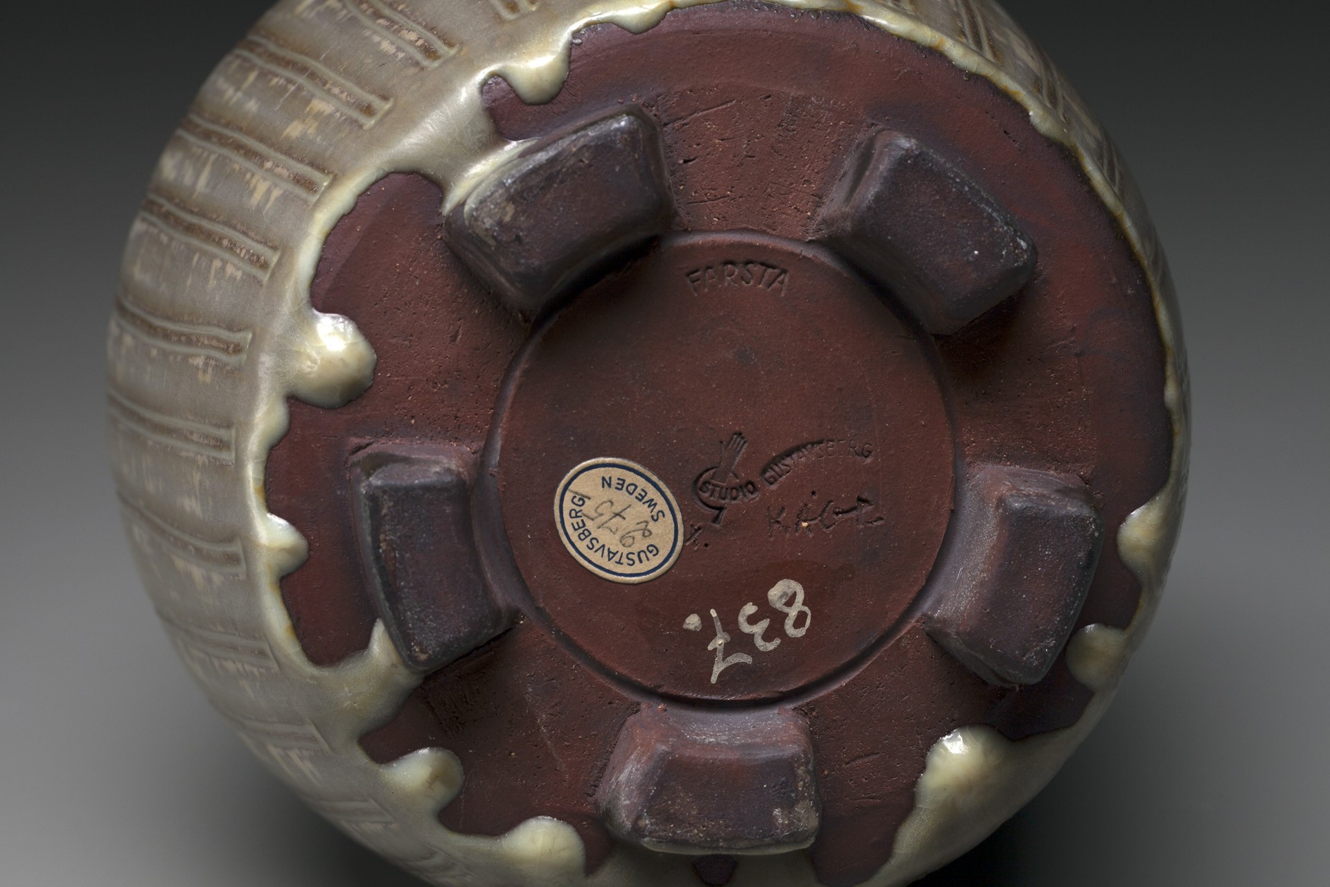 Footed 'Farsta' Vase image 4