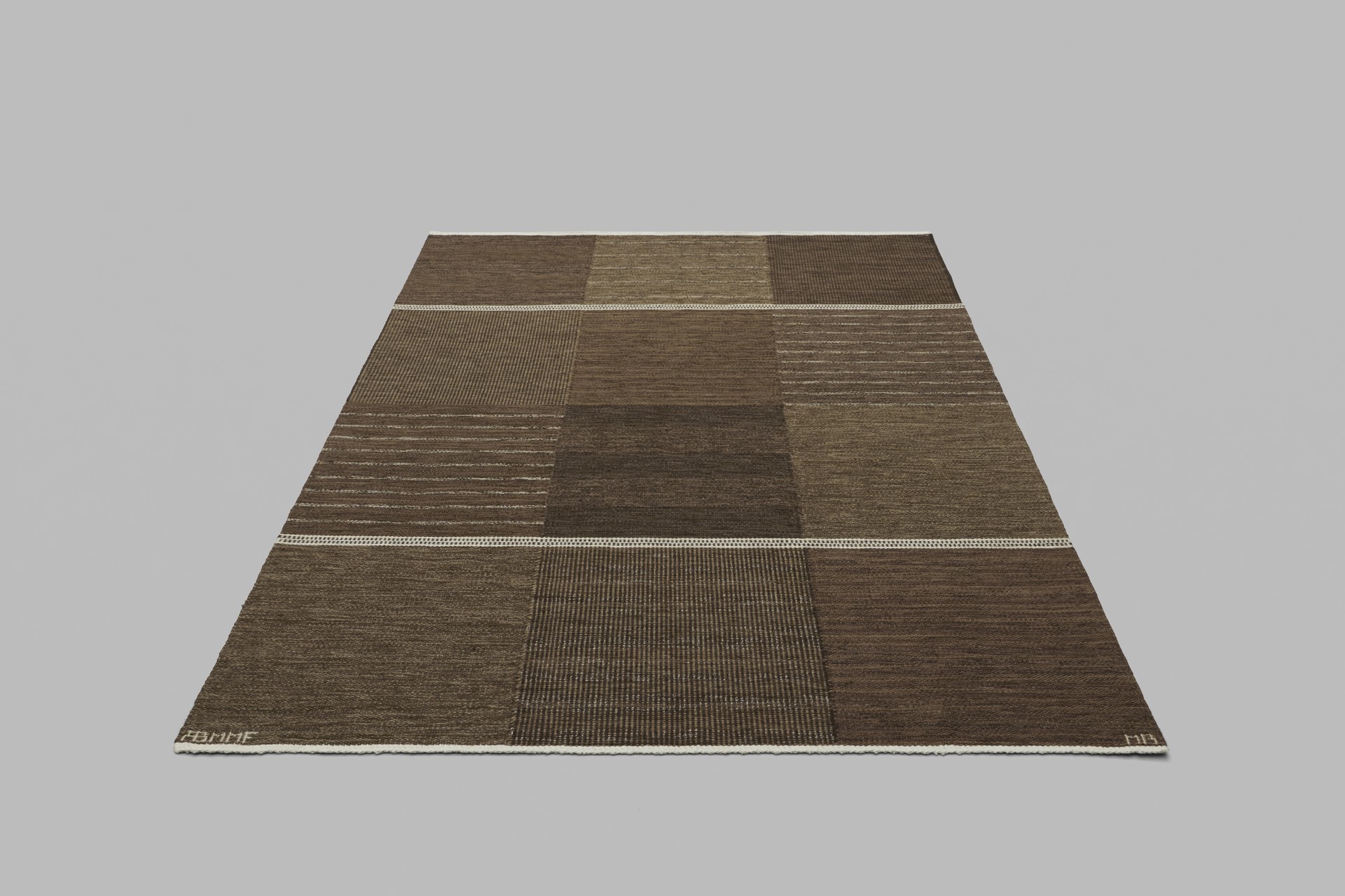 Carpet 'Tolv rutor, brun' image 2