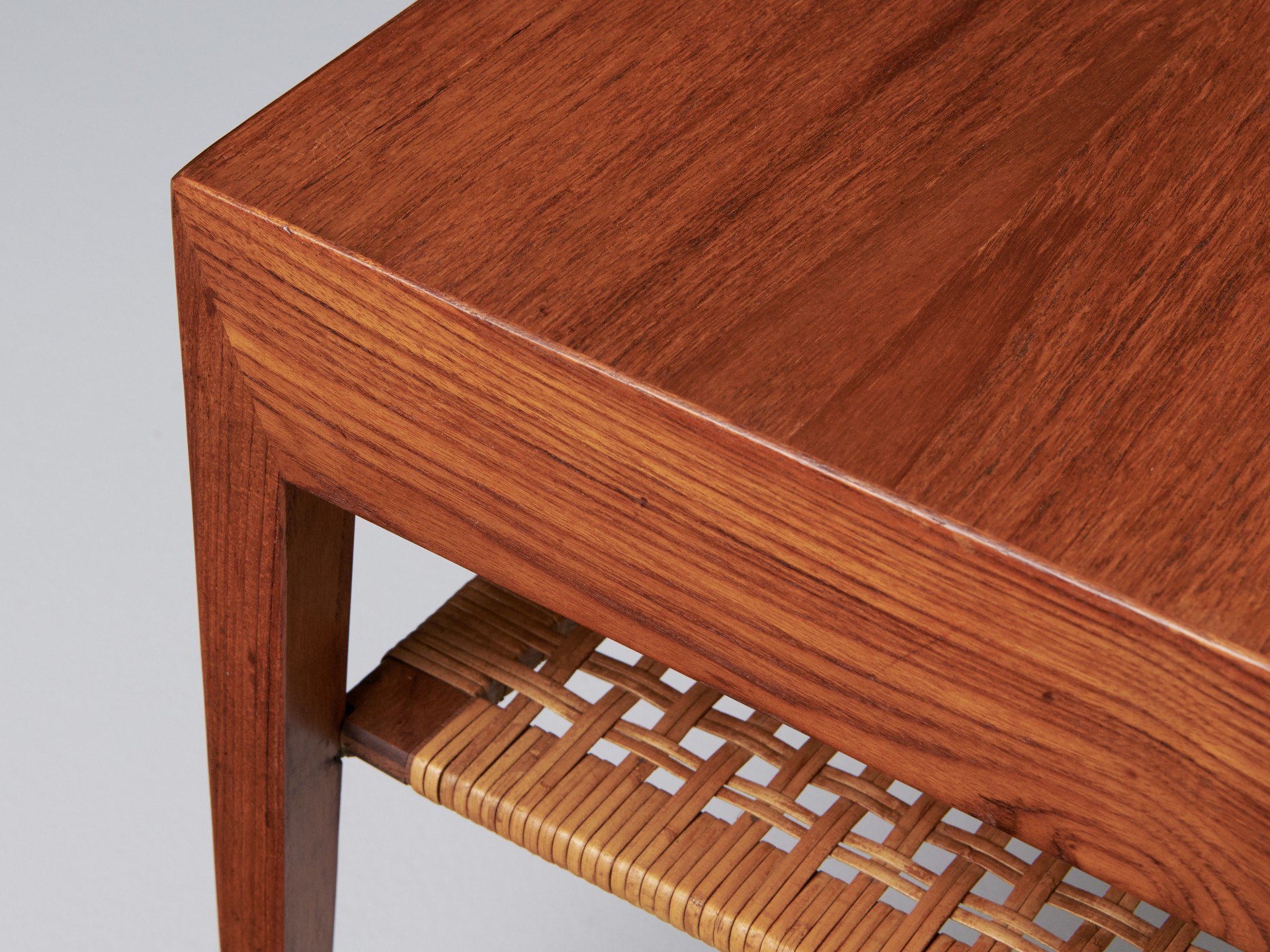 Pair of Side Tables image 6