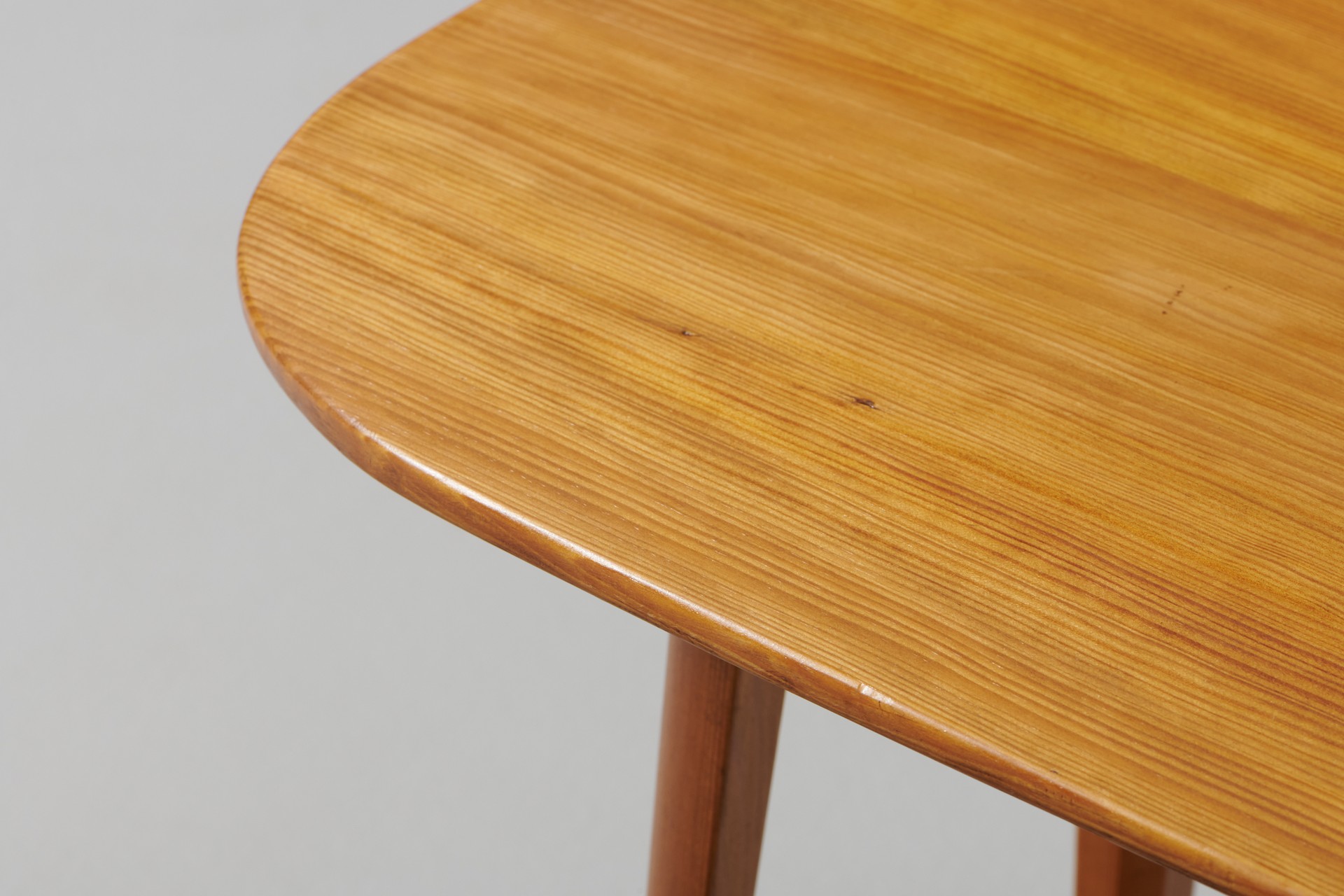 Two Tables image 4