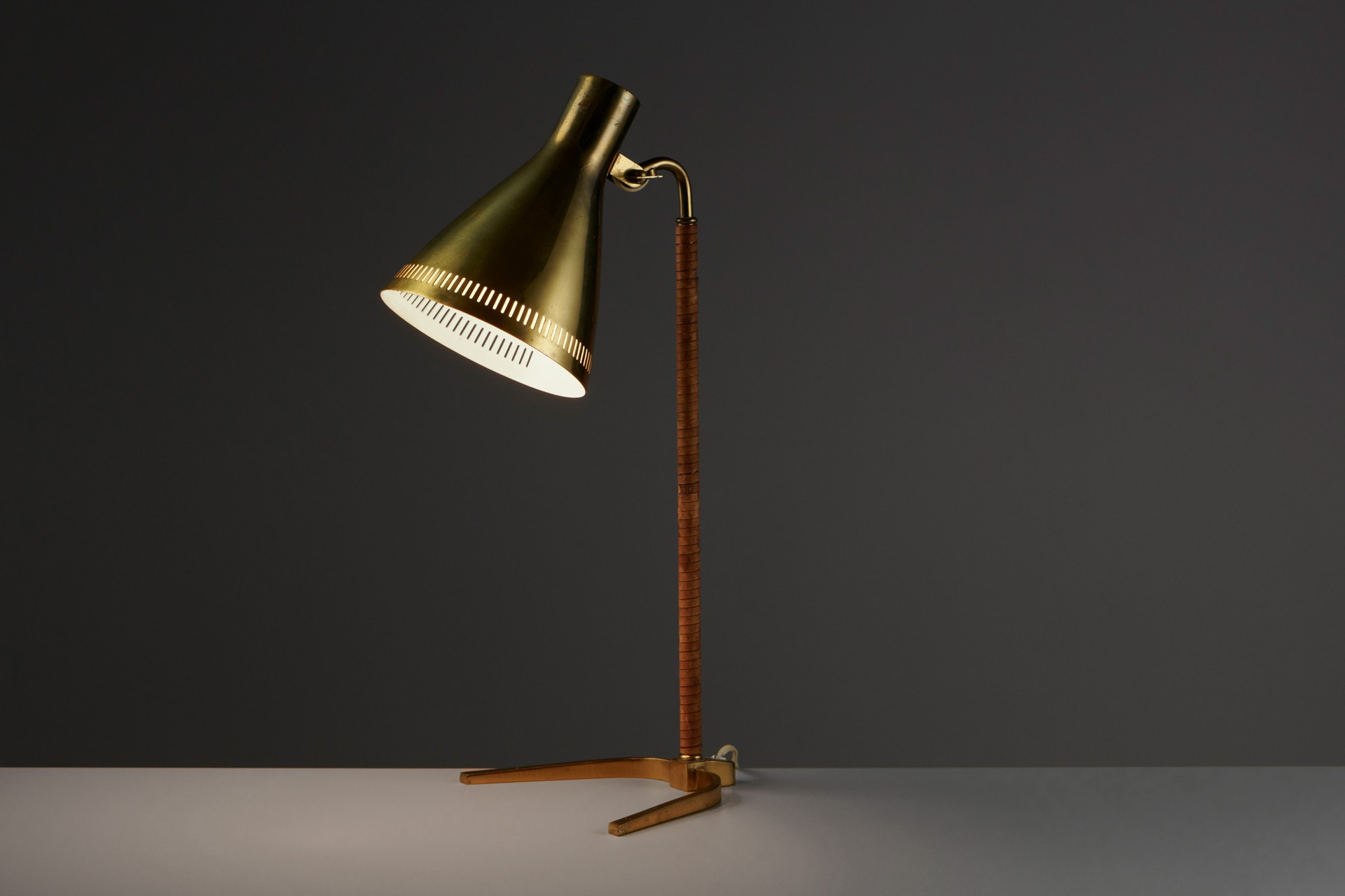 Table Lamp image 2
