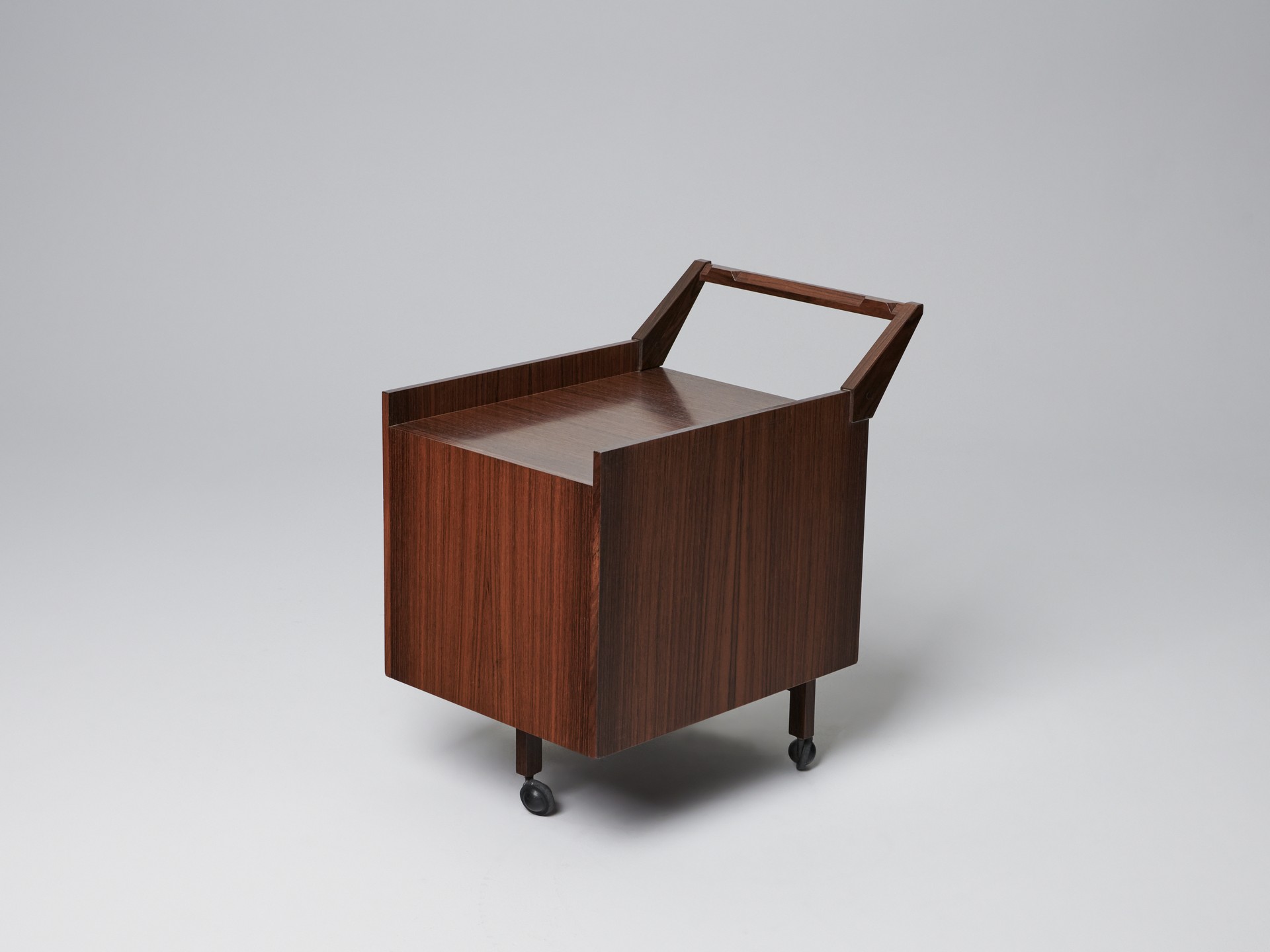 Trolley image 3