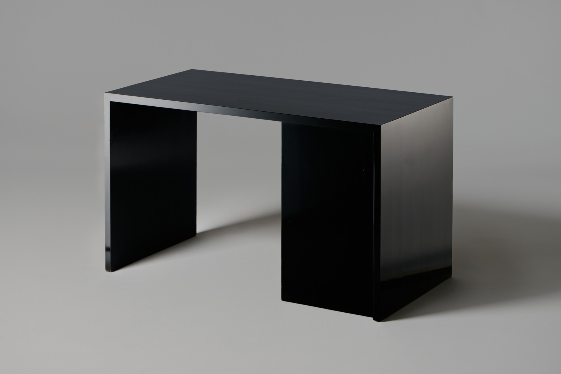 Rare Desk image 2