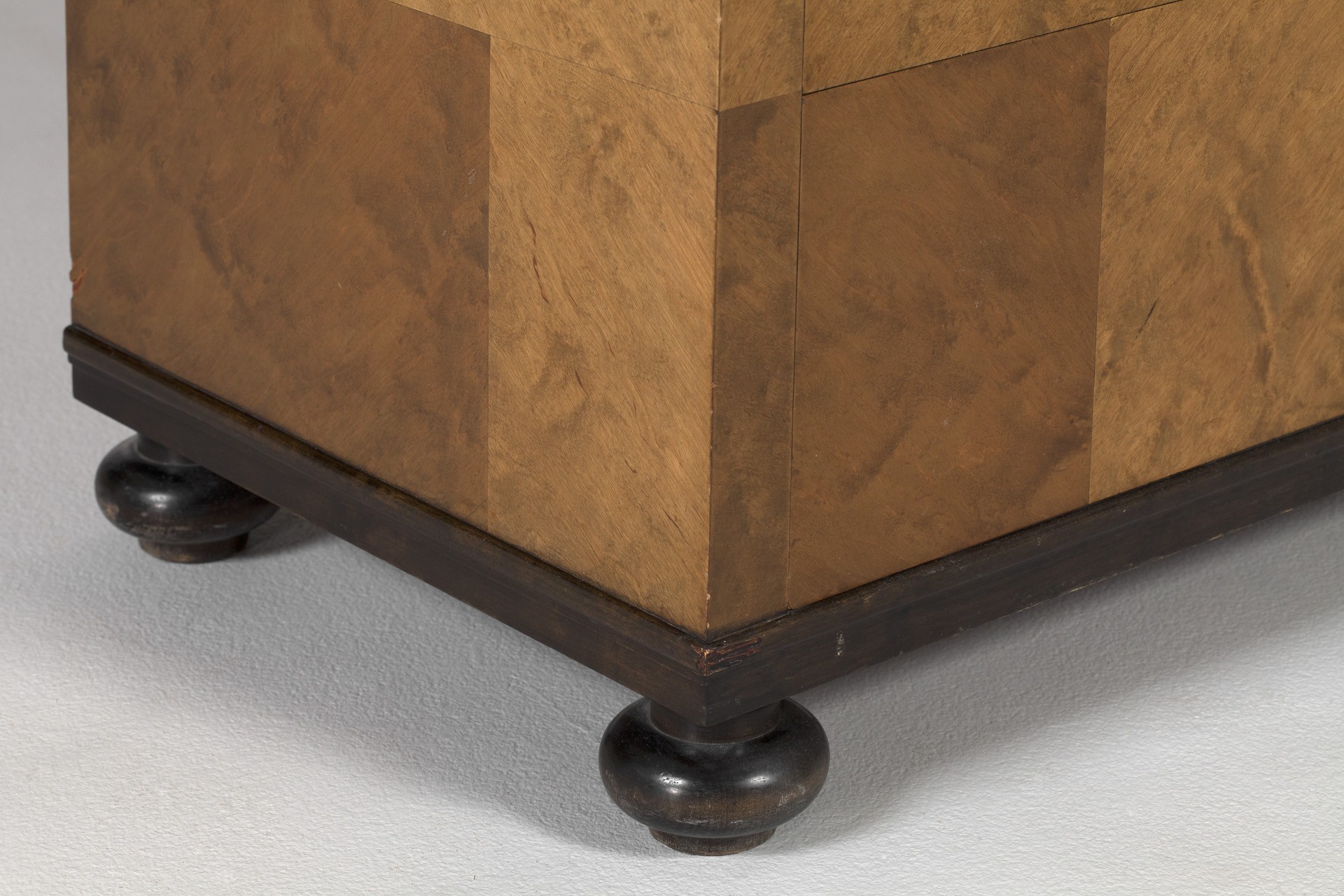 'Haga' Chest Of Drawers image 3