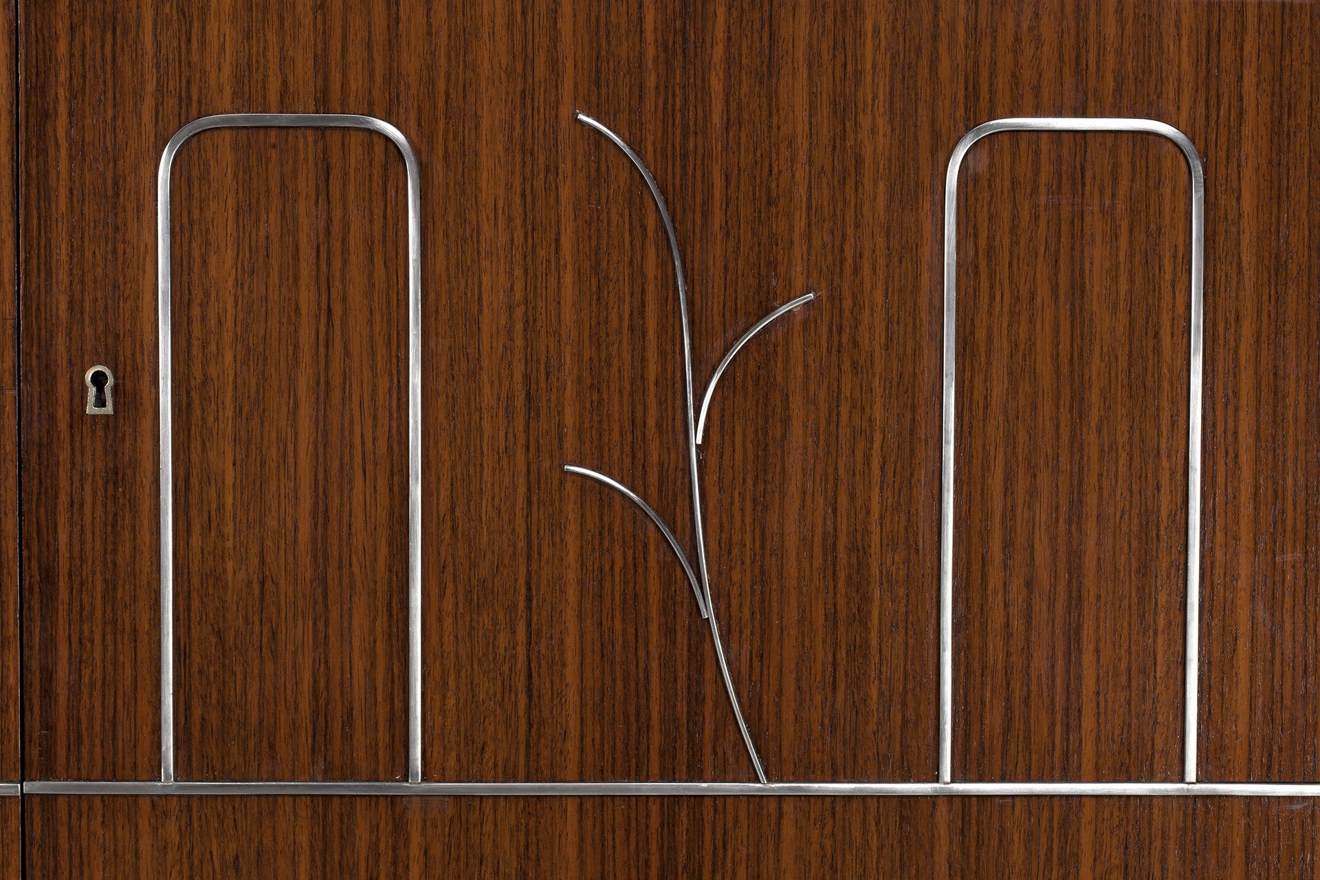 Bar Cabinet image 9