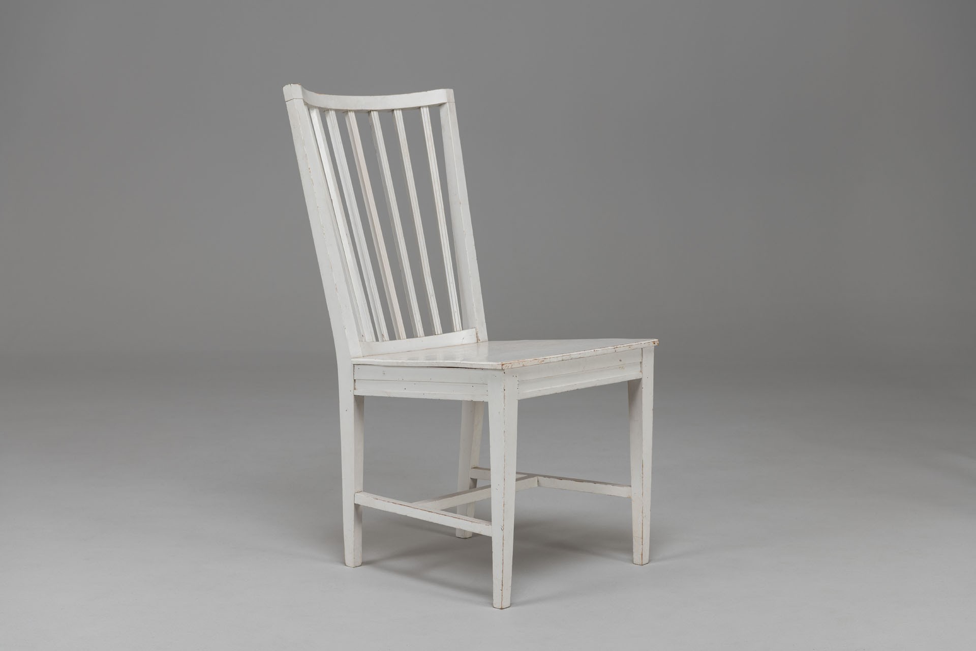 Four Chairs image 4