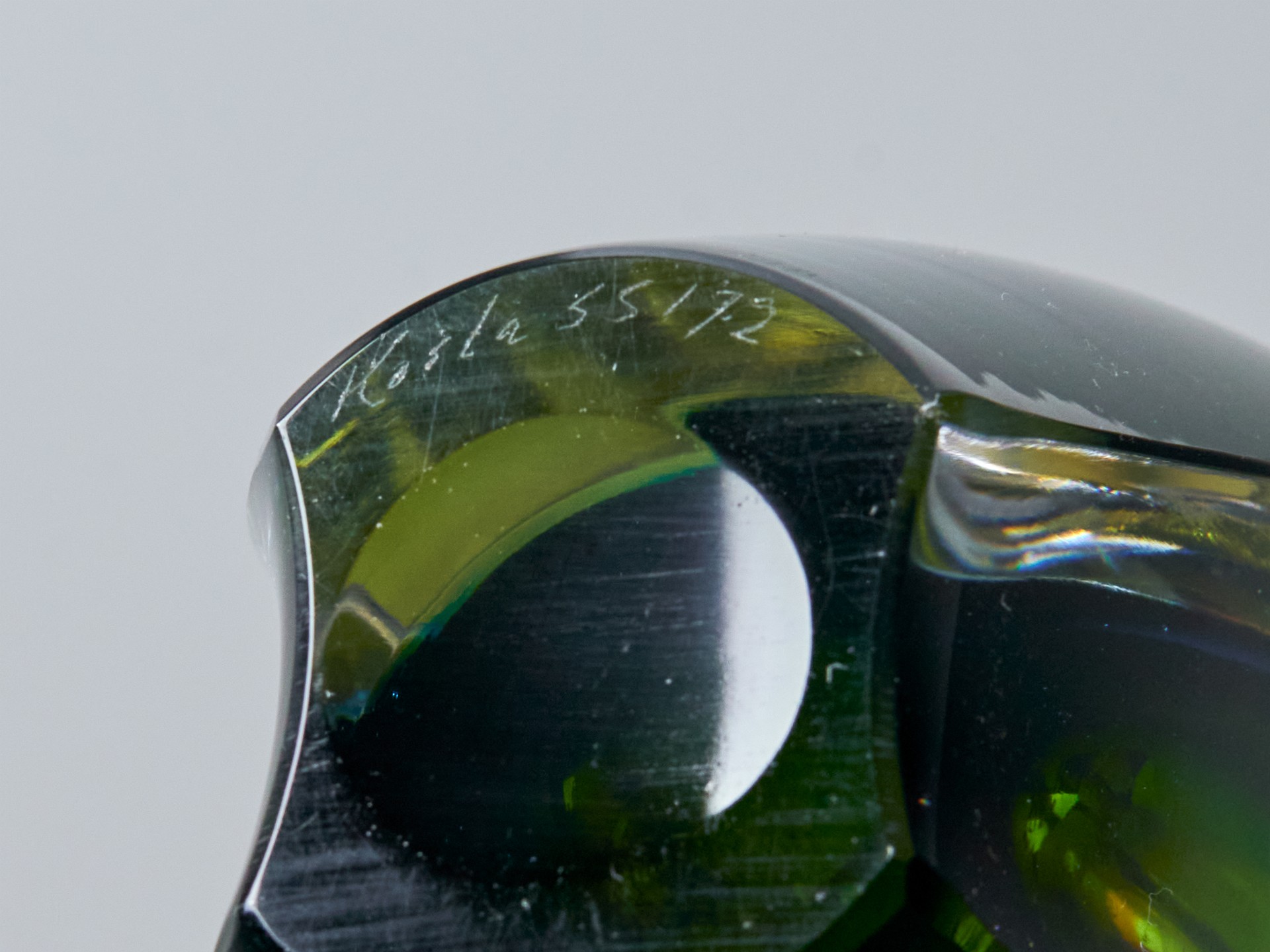 Set of Three 'Ventana' Vases image 9