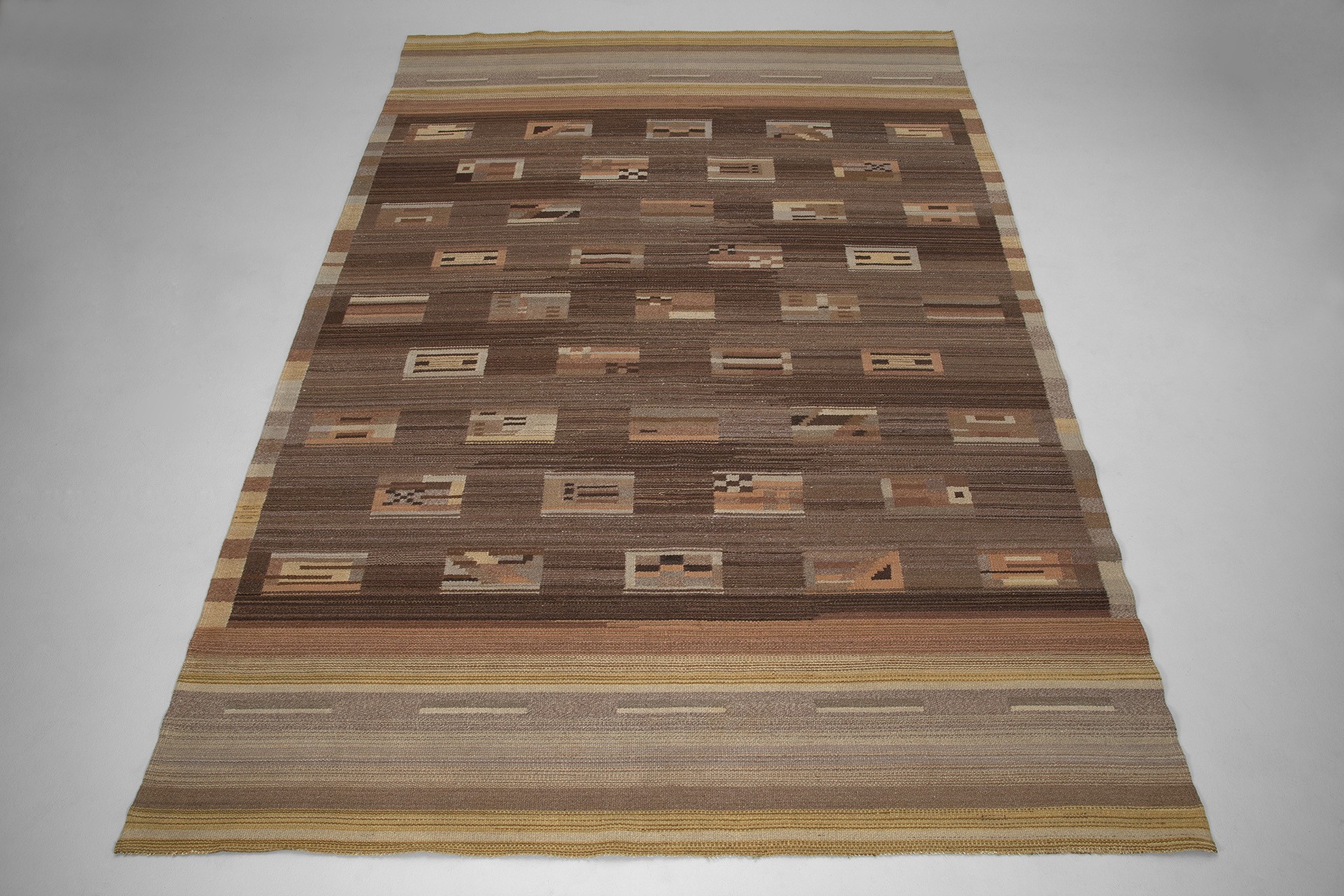 Finnish Art Deco Carpet image 2