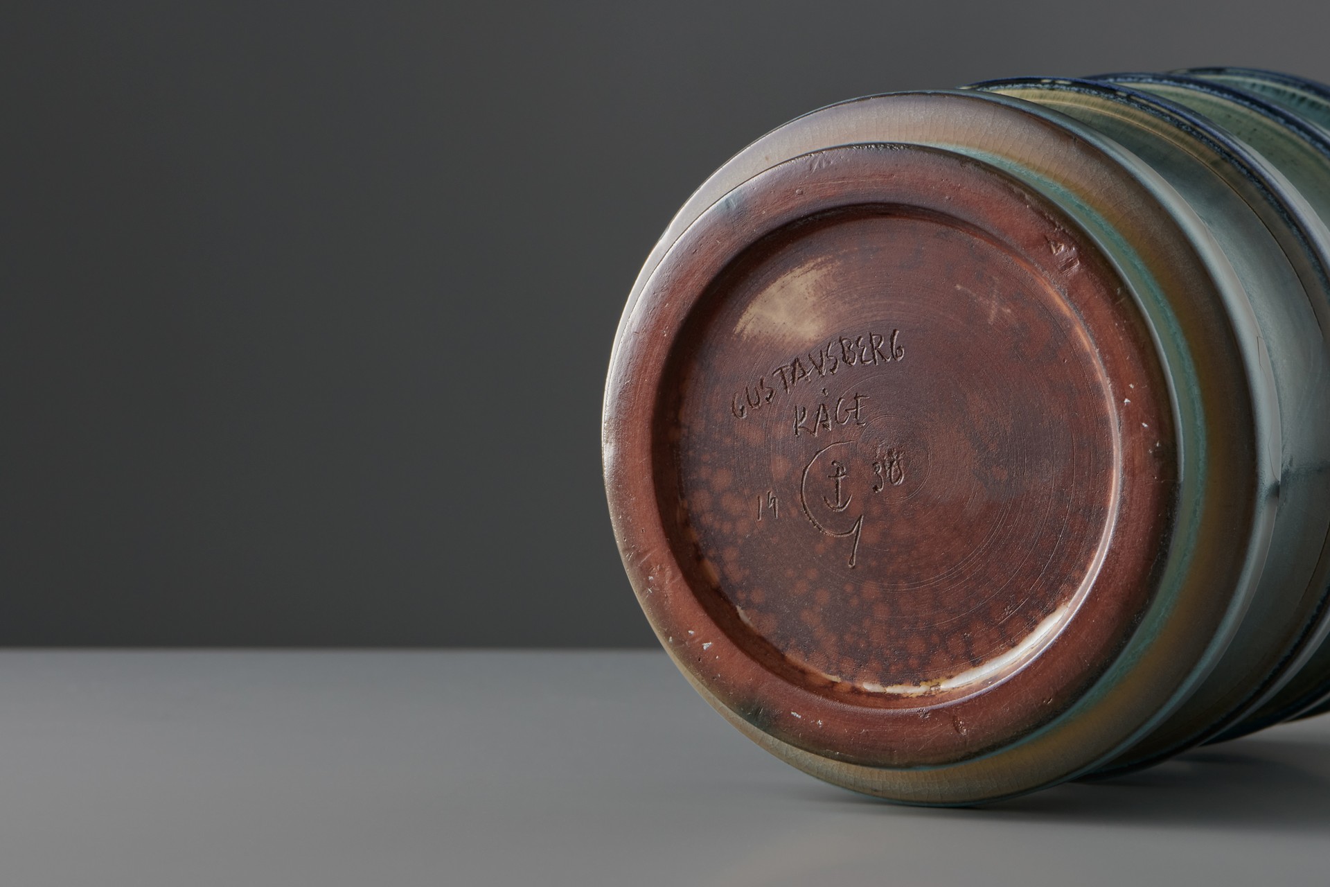 Early 'Farsta' Vase image 4
