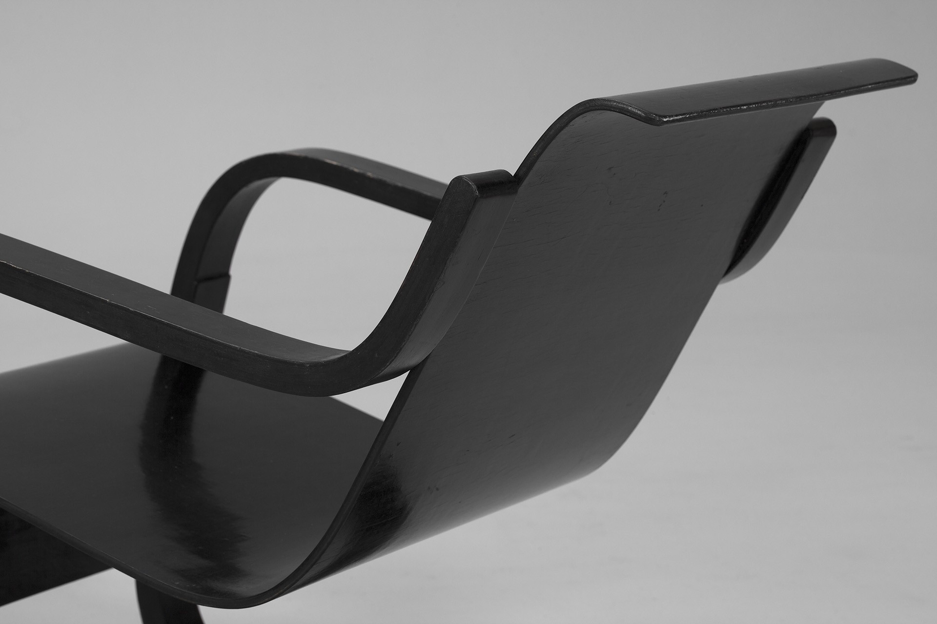 Pair of Easy Chairs Model No. 31 image 7