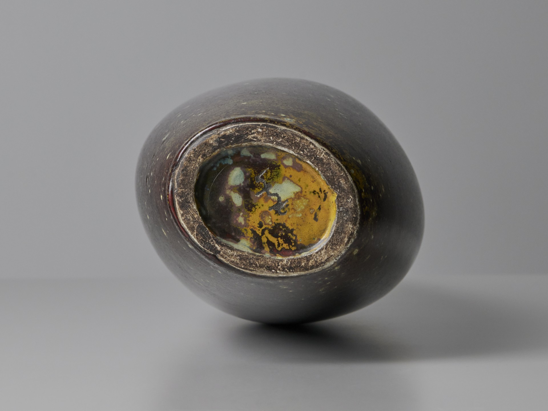 Vase image 6
