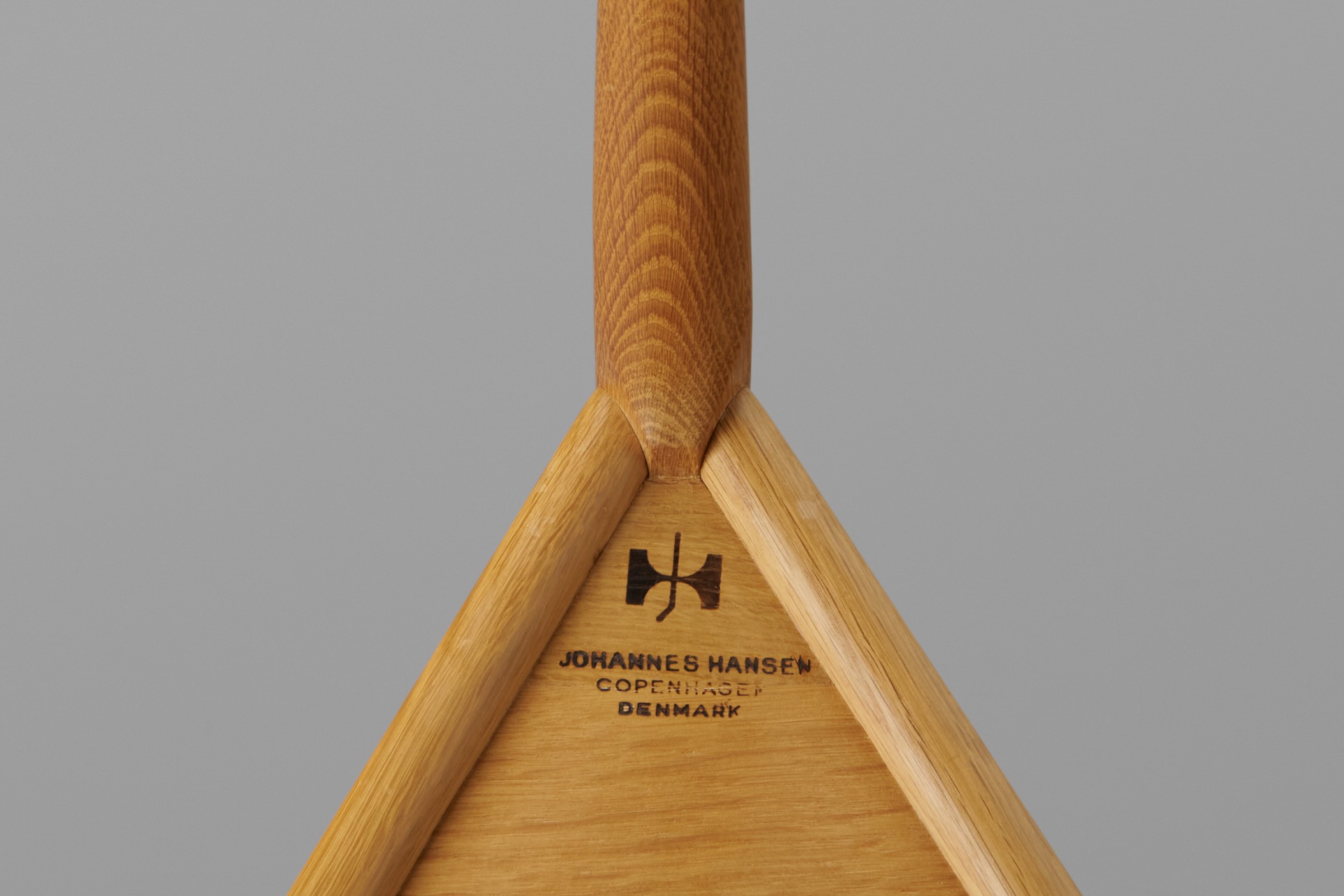'Valet' Chair, Model no. JH 540 image 7