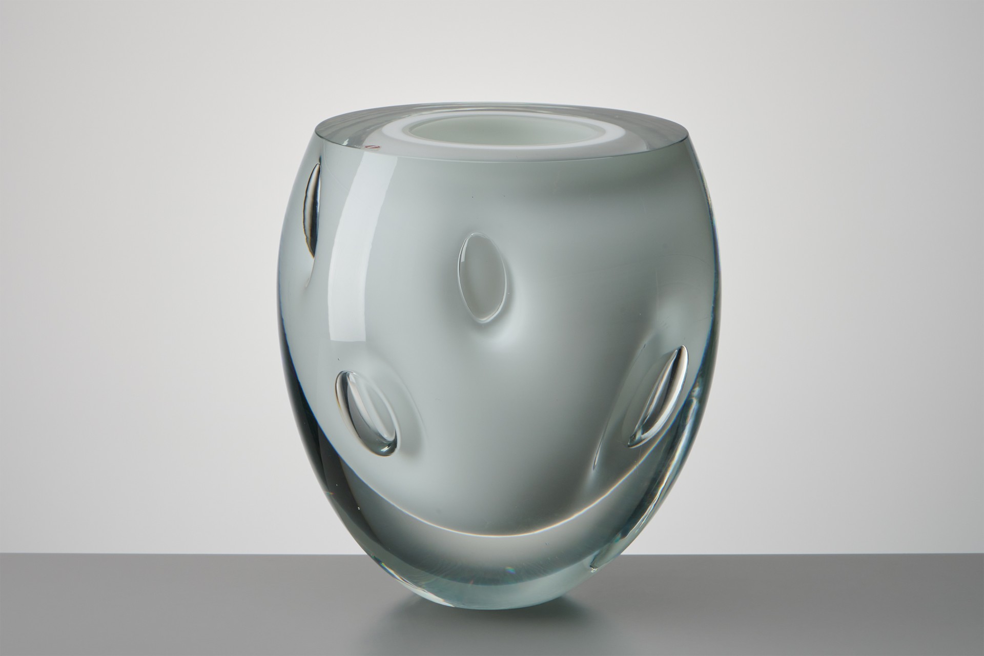 'Claritas' Vase