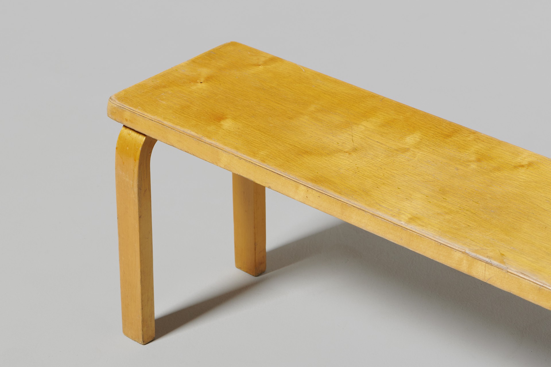 Bench Model 122 image 4