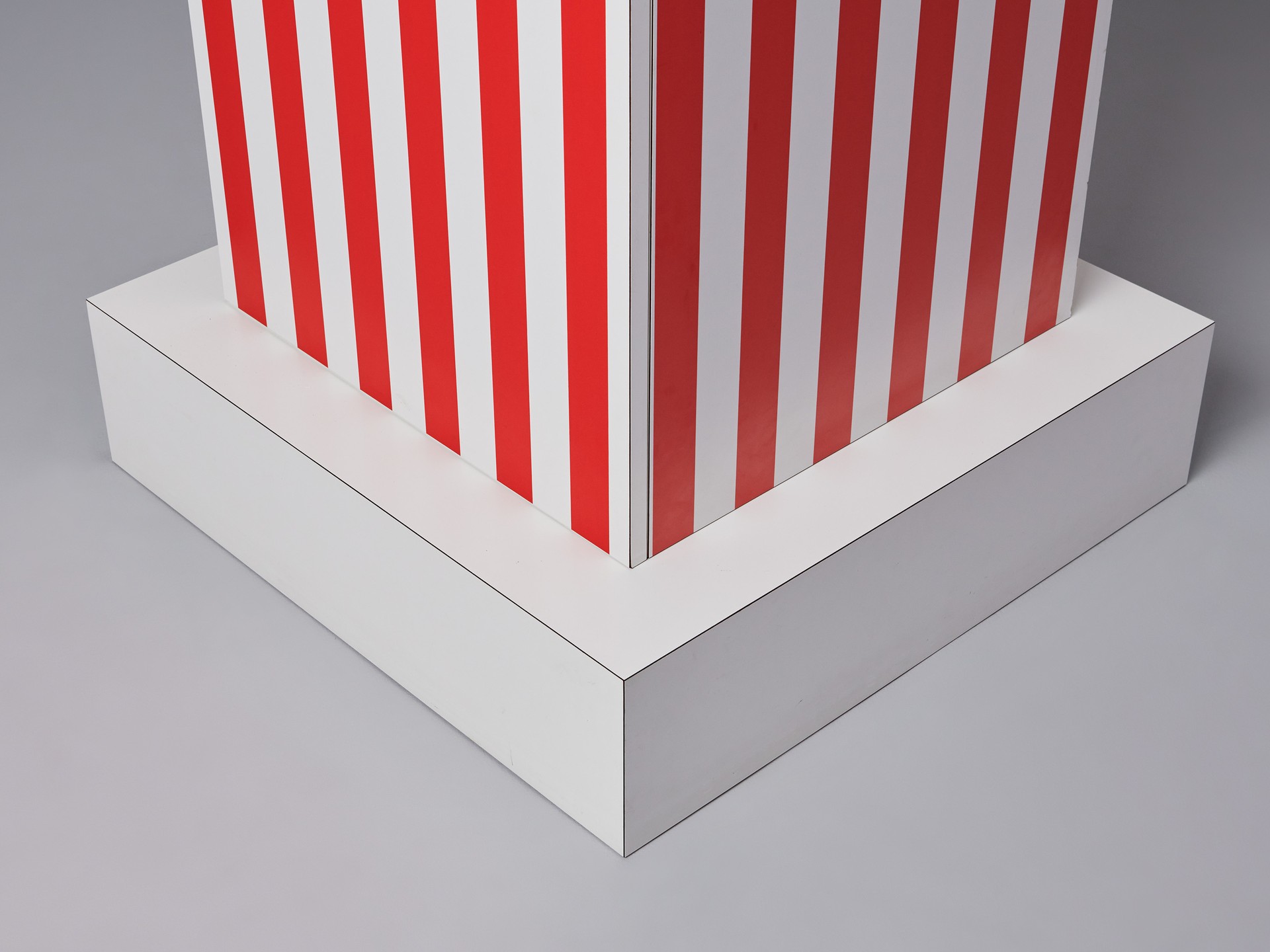'Superbox' Cabinet image 5