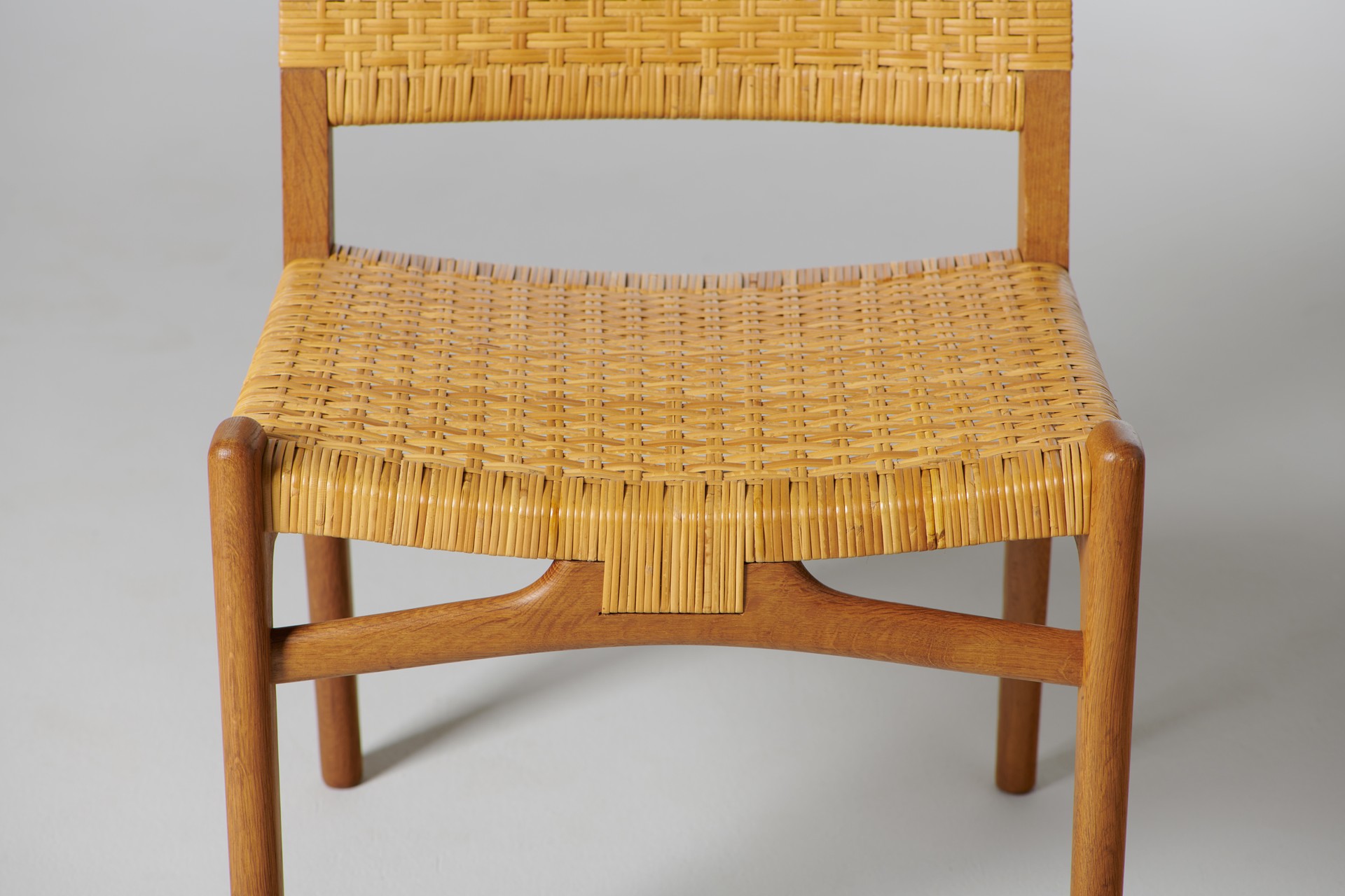 Set of Ten "CH 31" Chairs image 5