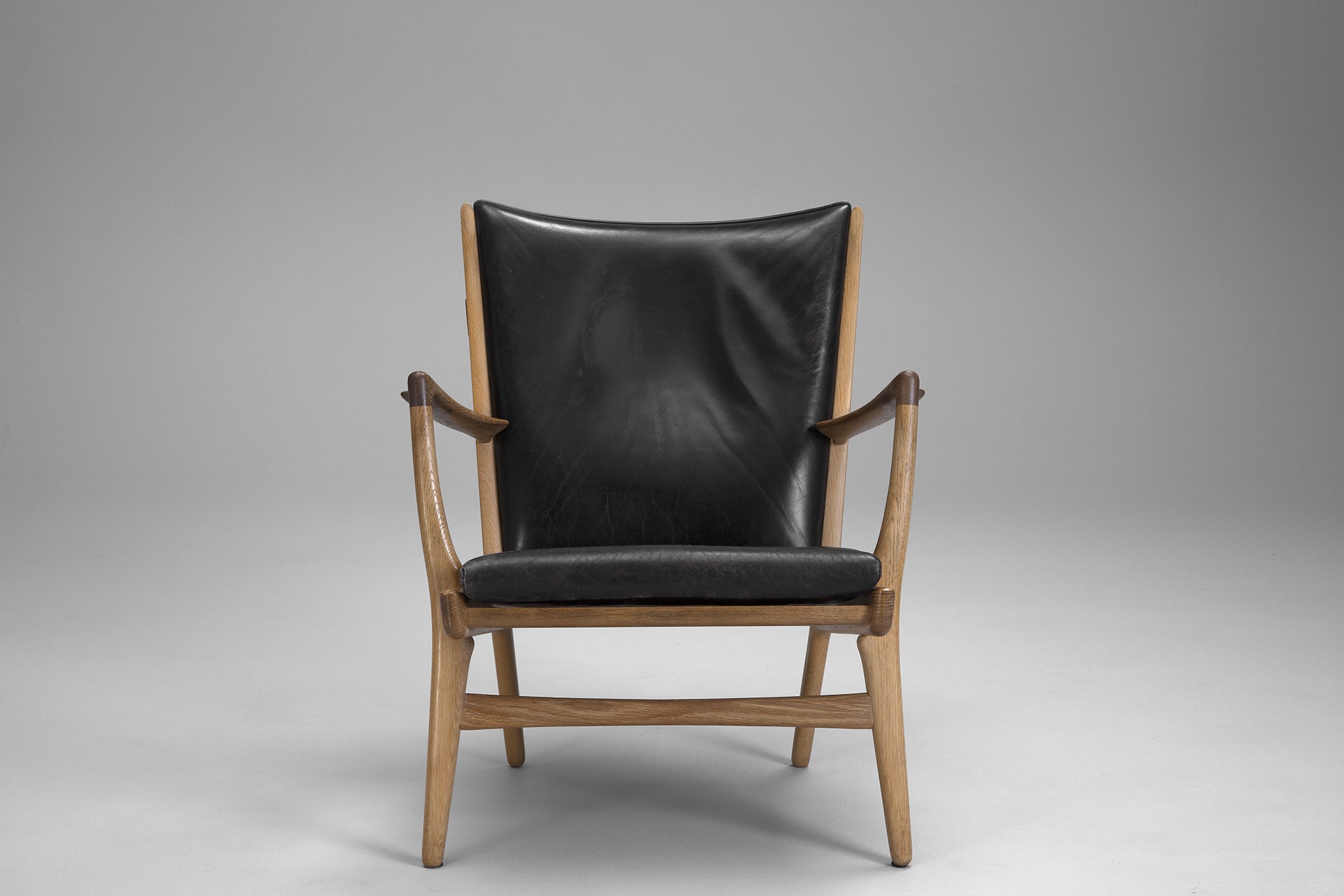"AP 16". Easy Chair  image 2