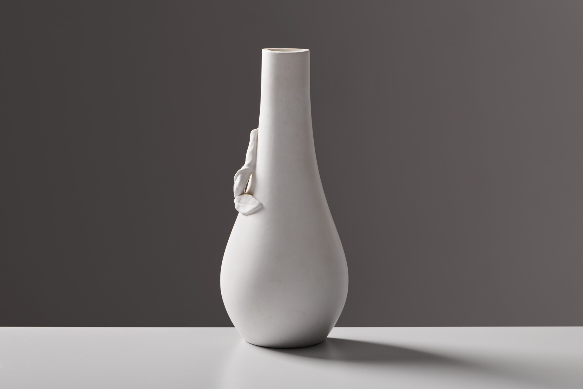 'Surrea' vase image 2