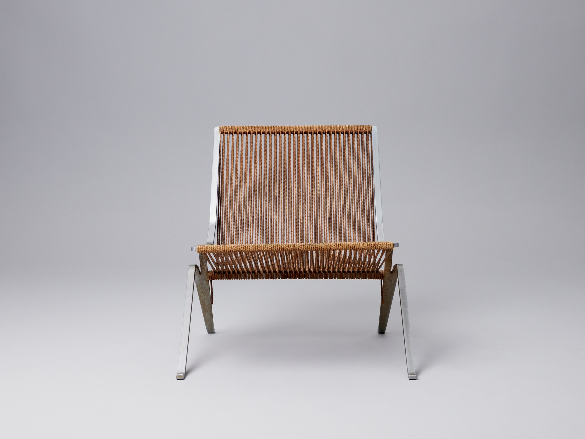 'PK-25' Lounge Chair image 2