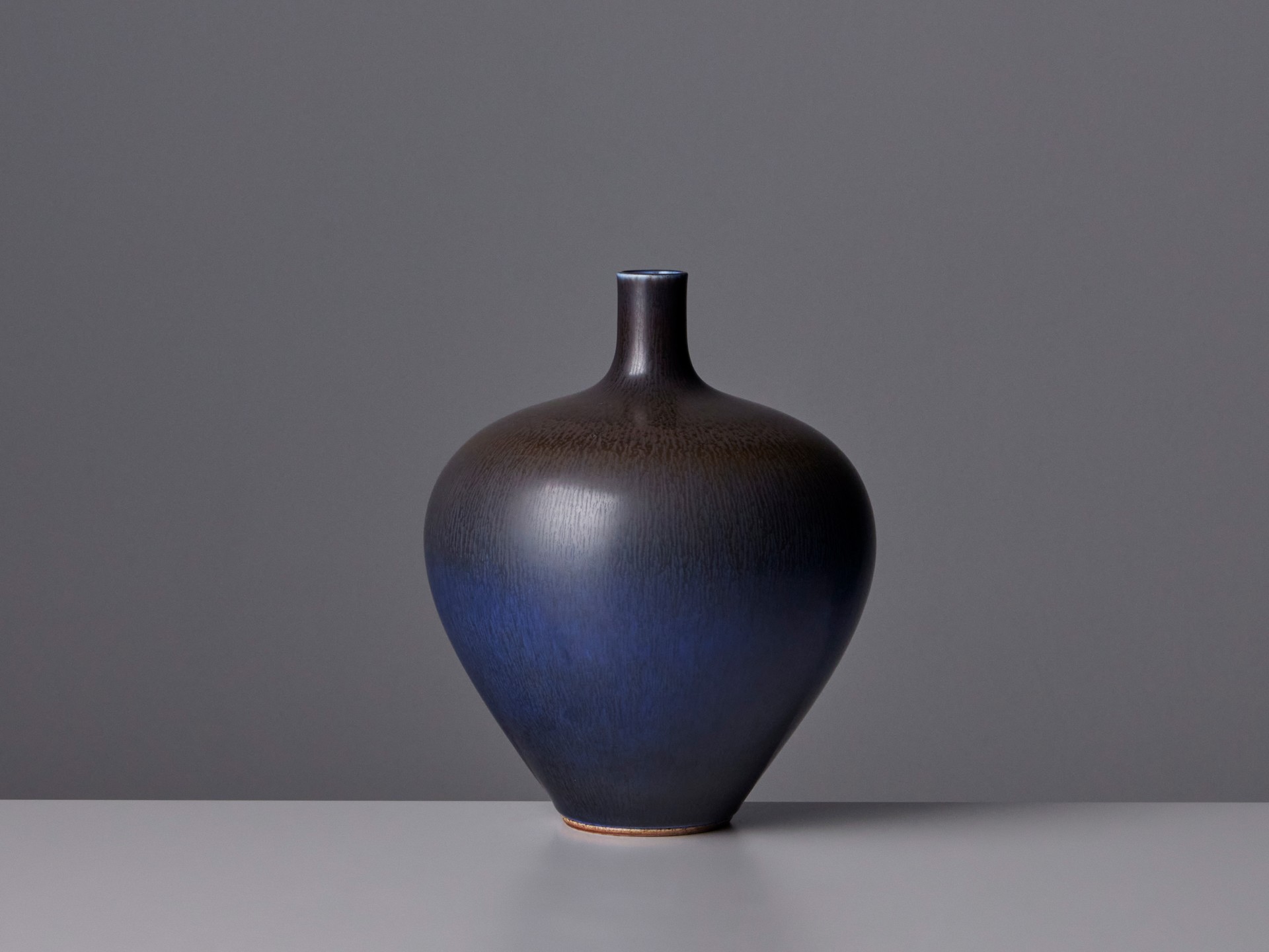 Vase image 3